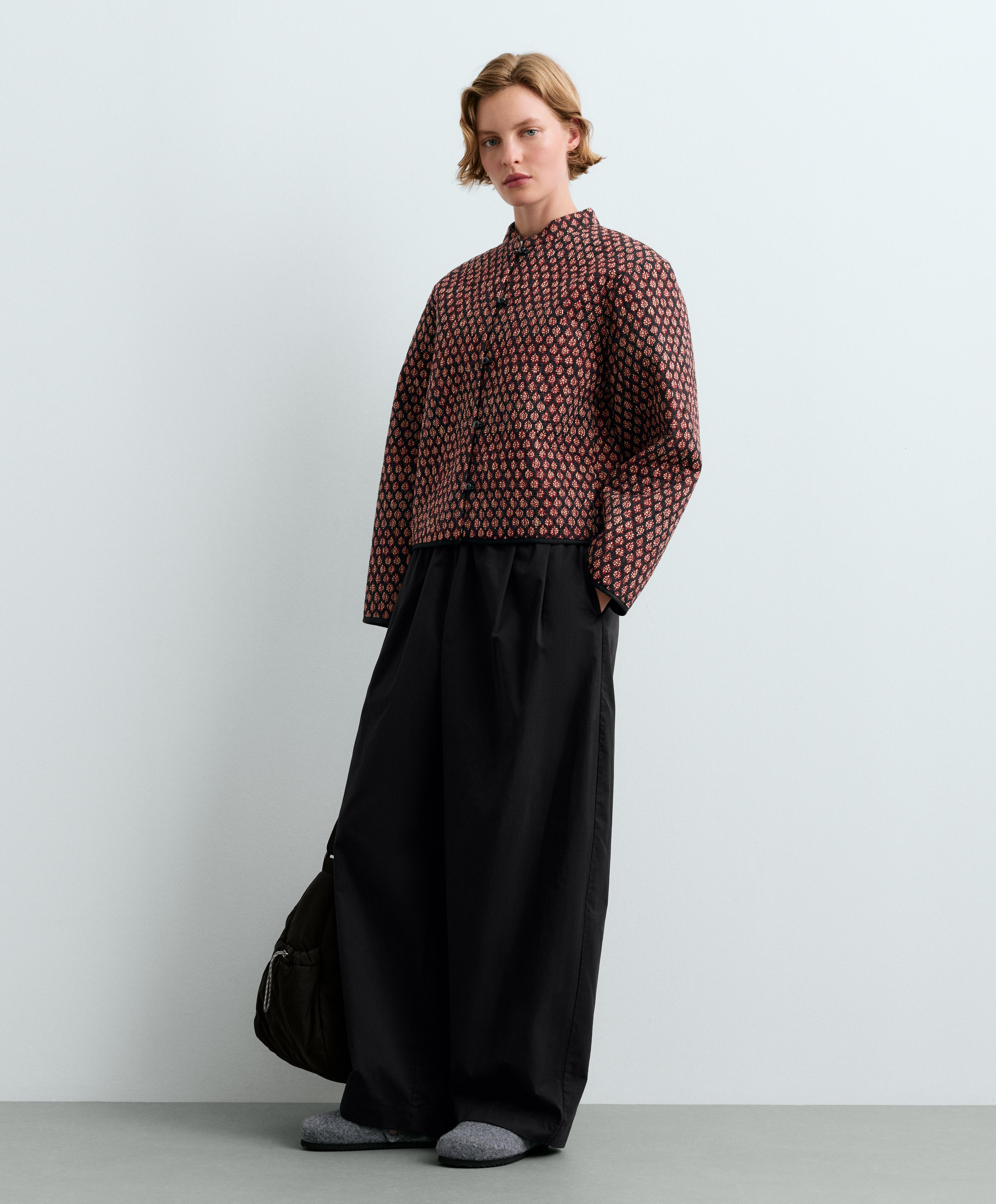 100% cotton quilted mandarin collar jacket — MAROON