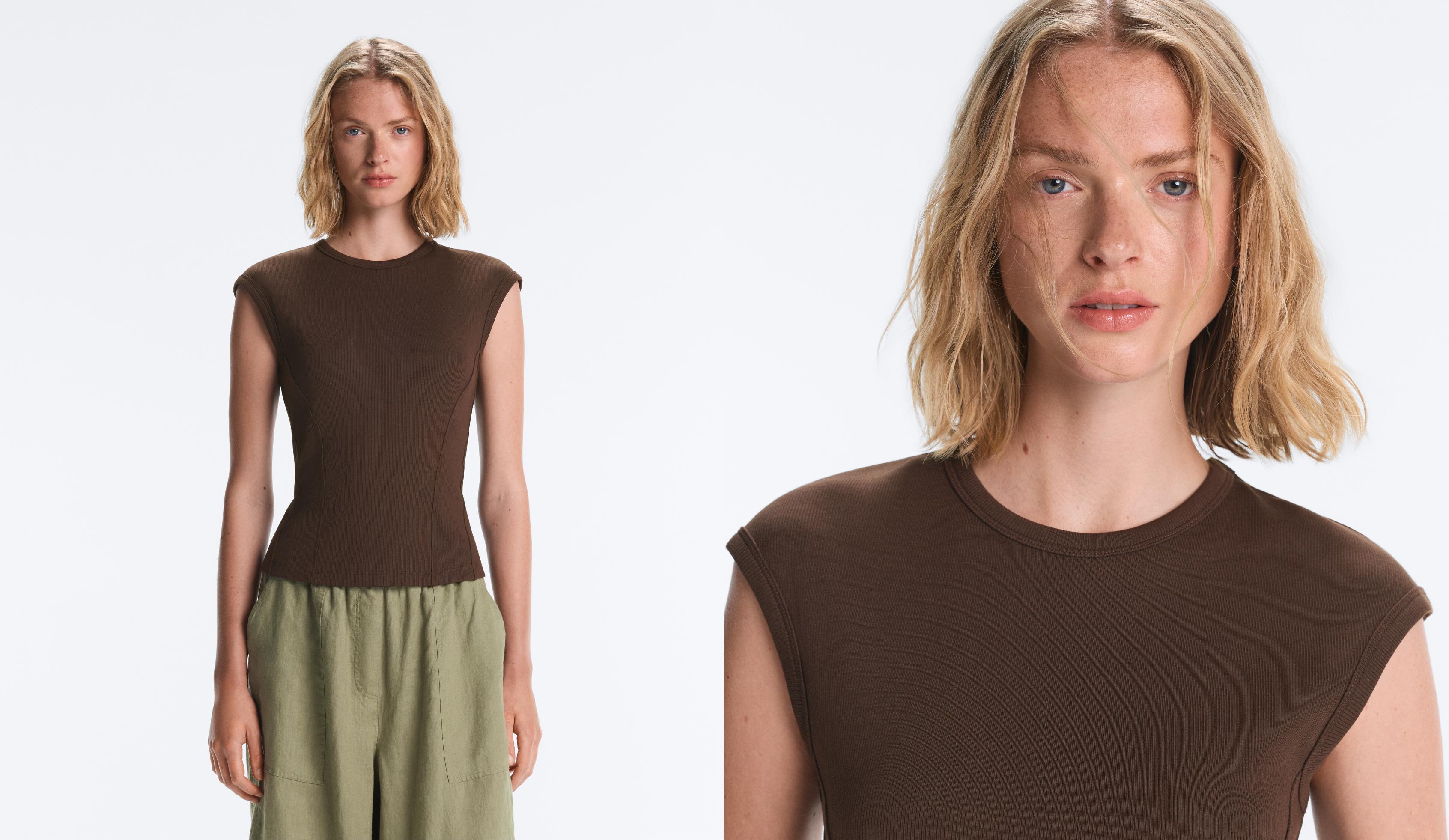 Short-sleeved rib top with cotton and modal — DARK BROWN