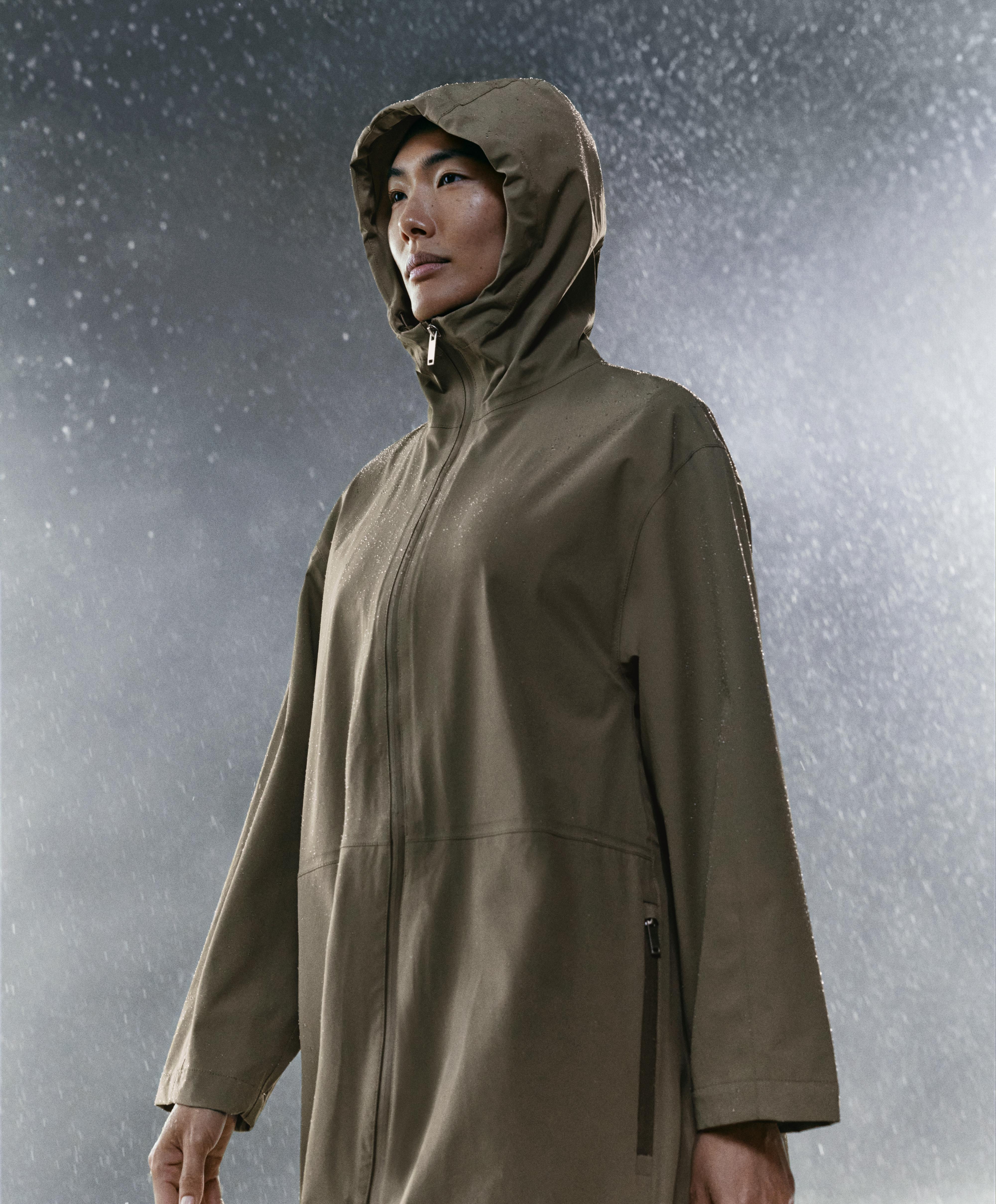 10K waterproof extra-lightweight long jacket