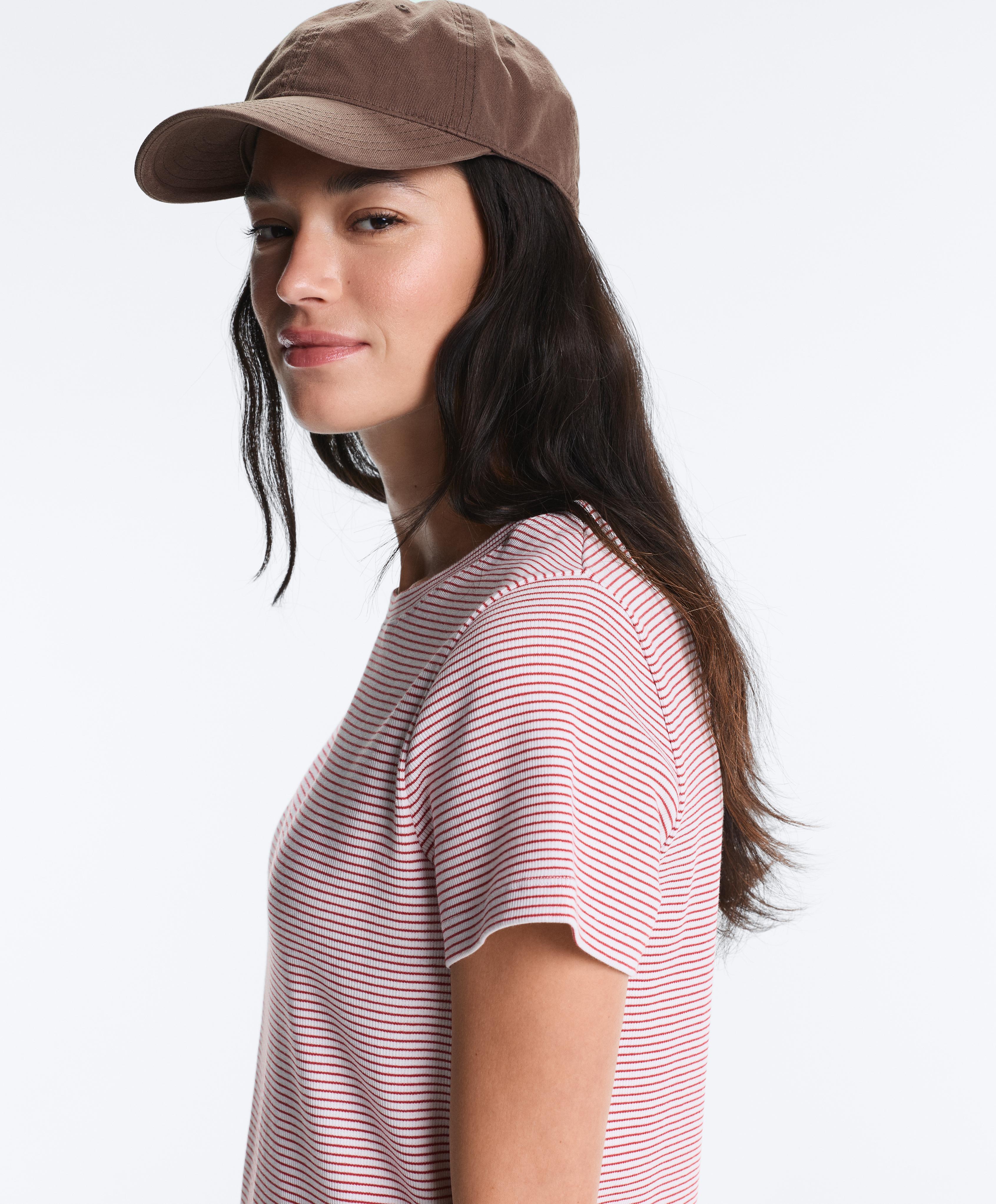 Washed-effect 100% cotton cap with tie — BROWN