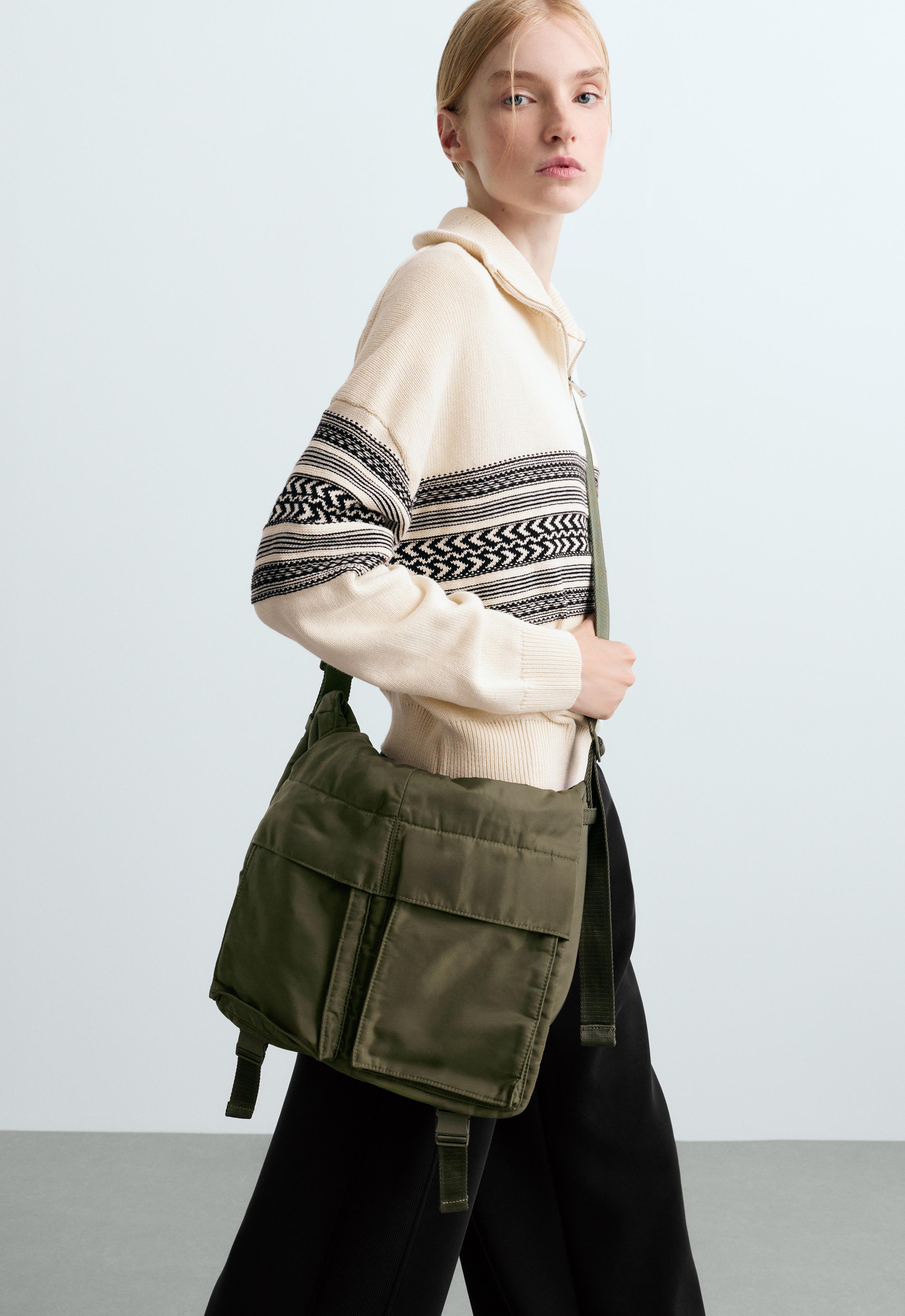 Crossbody bag with pockets