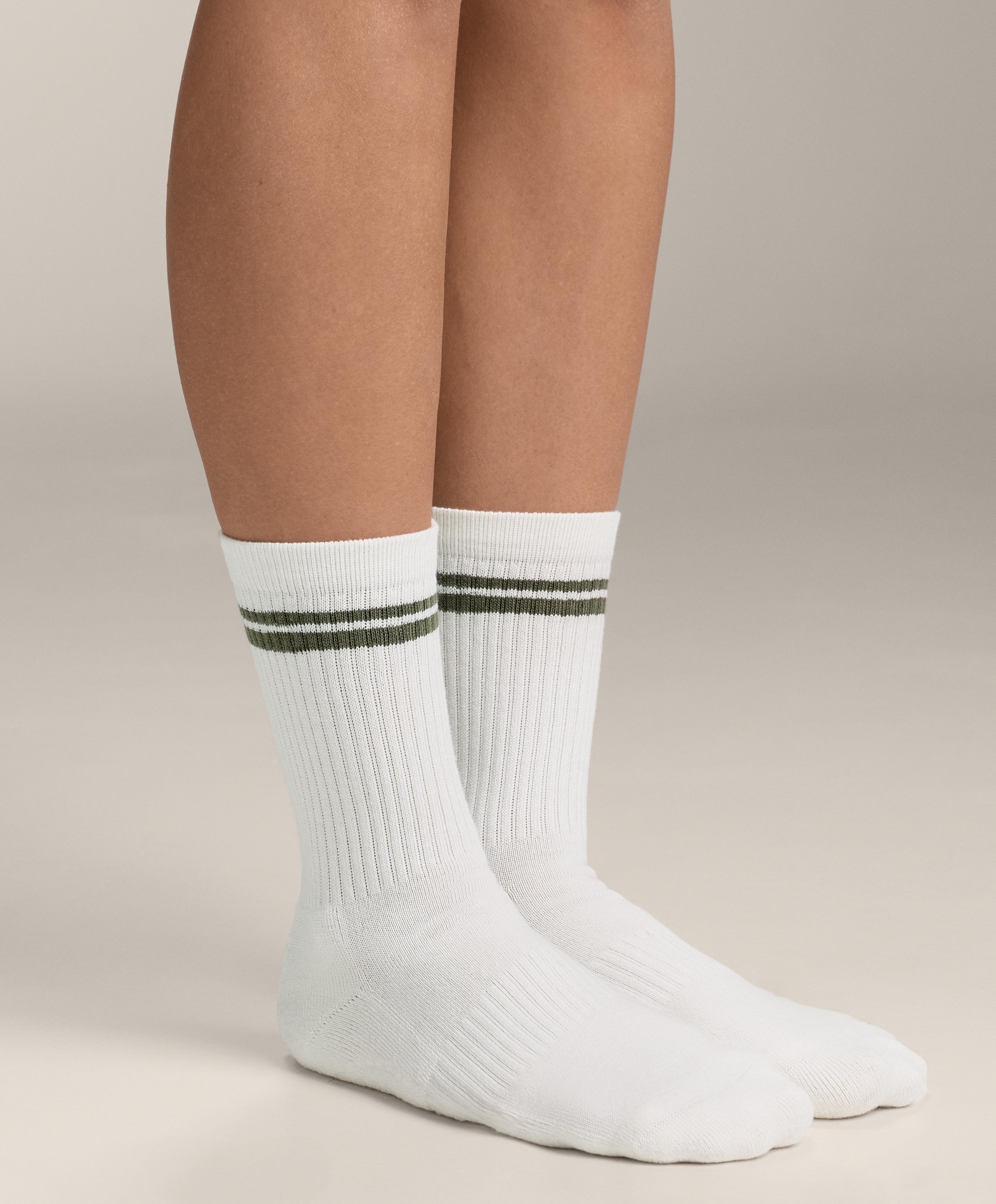 2 pairs of classic cotton blend yoga and Pilates socks — KHAKI