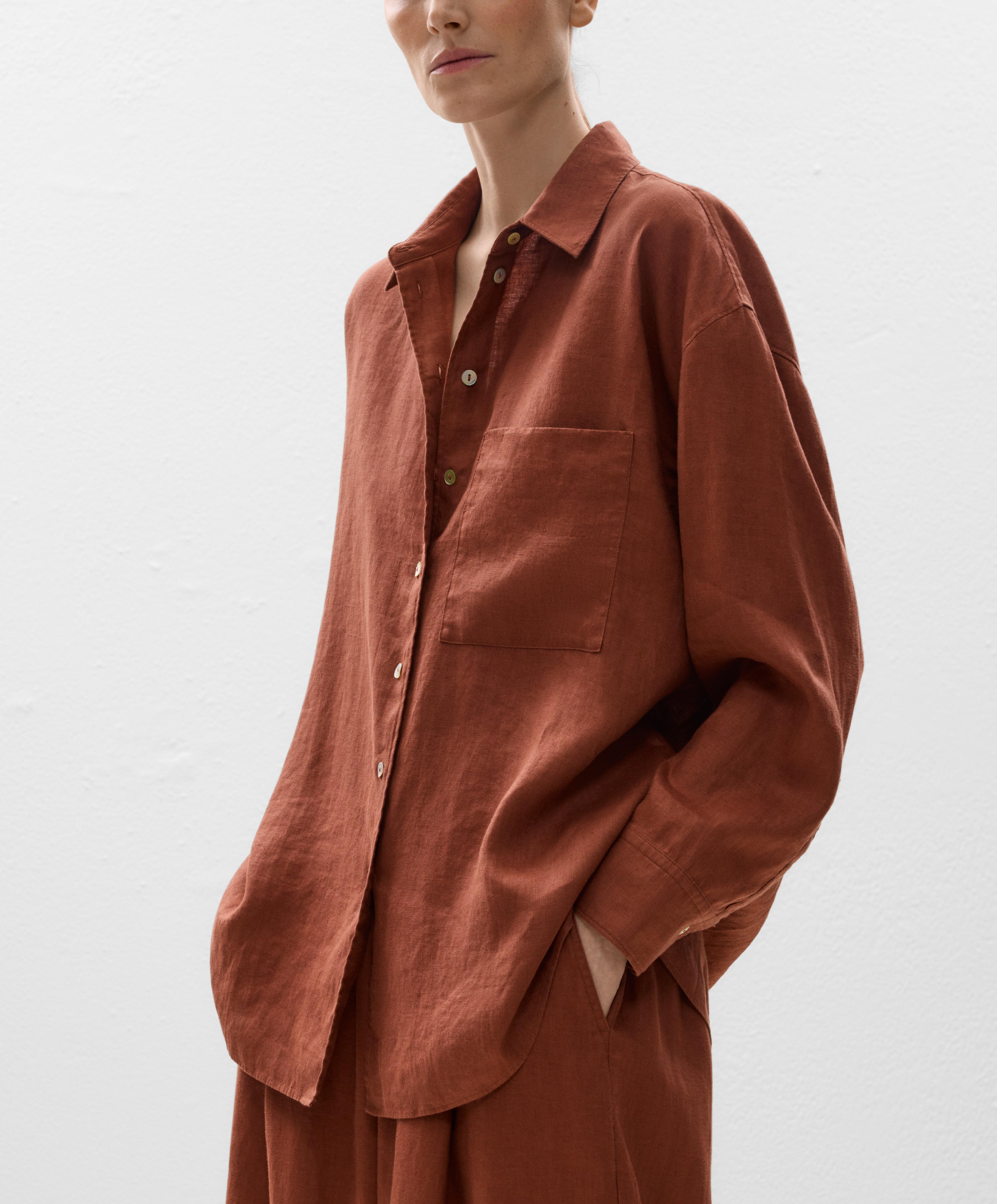 100% linen long-sleeved shirt