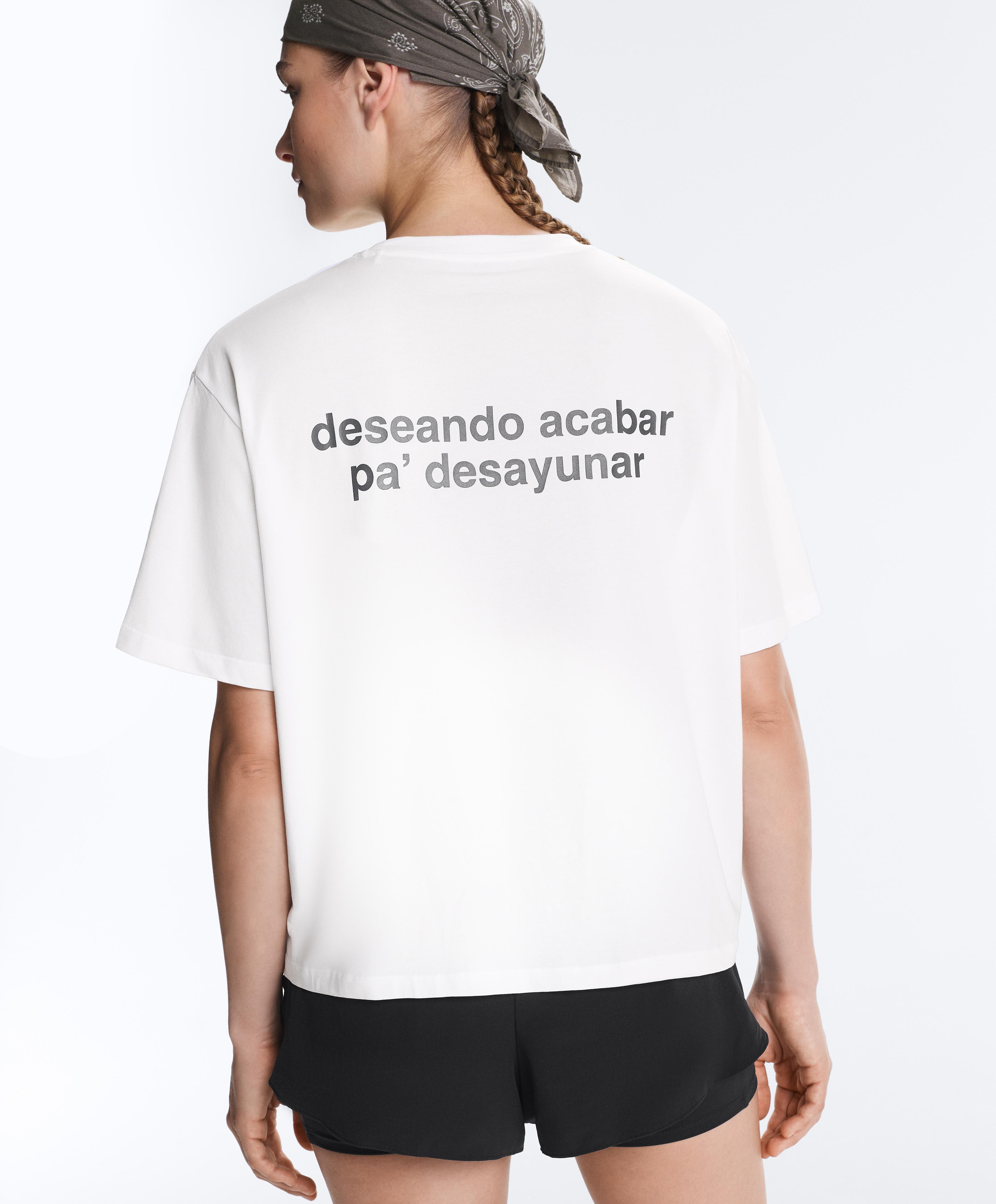 Boxy cotton blend T-shirt with slogan Boxy cotton blend T-shirt with slogan