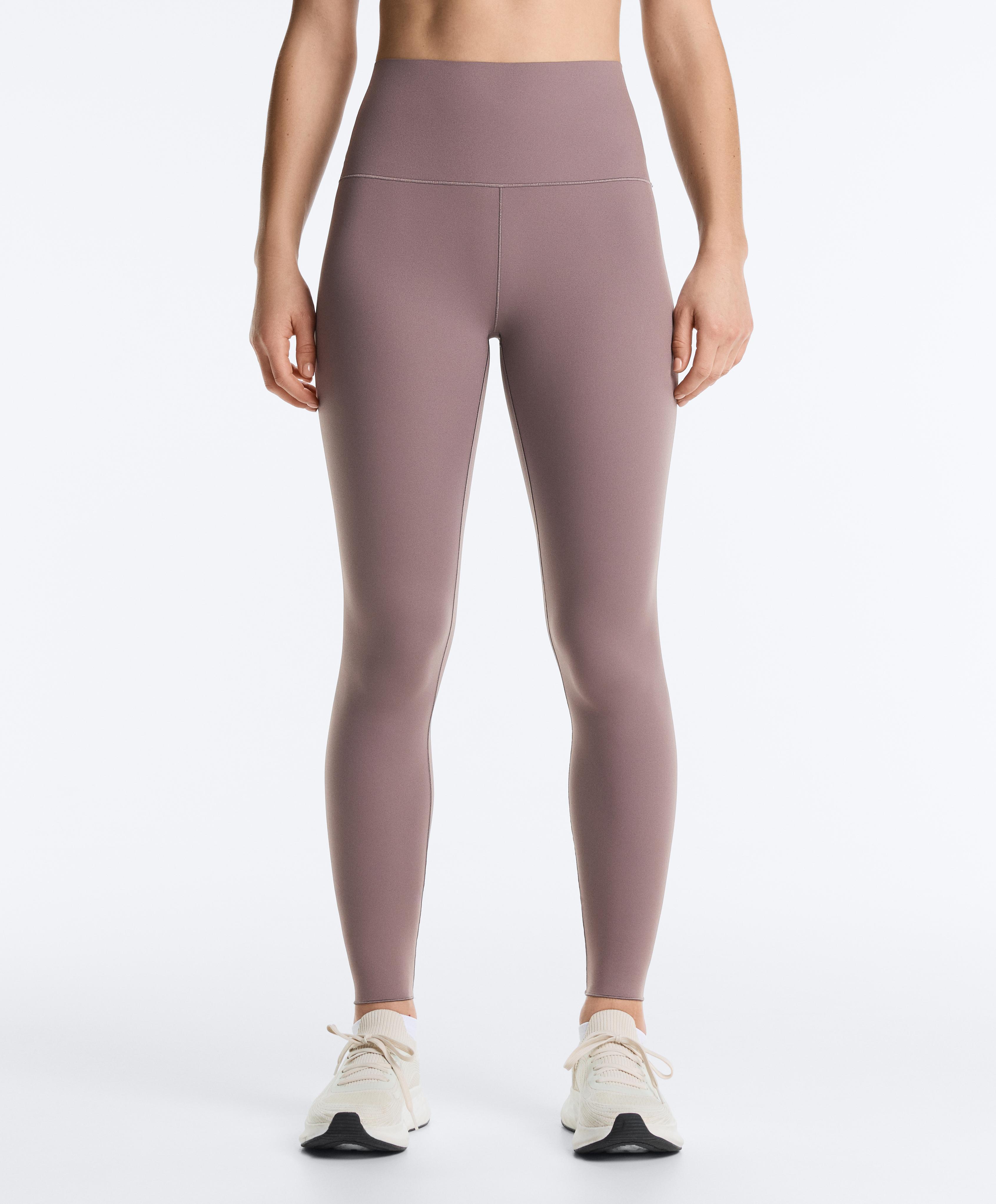 لغينغ للكاحل بخصر عالٍ وتكيف مثالي