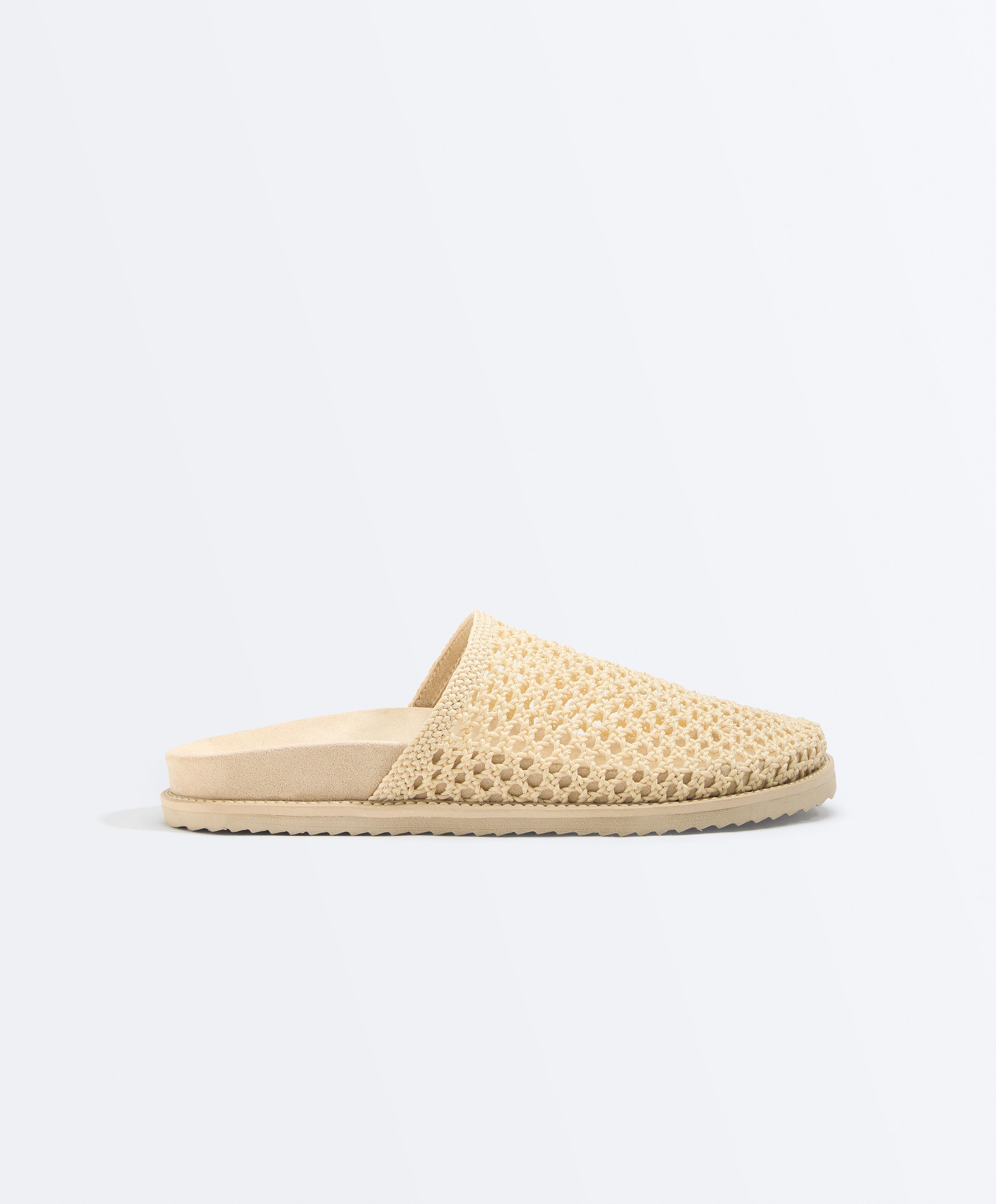 Braided clogs — ECRU