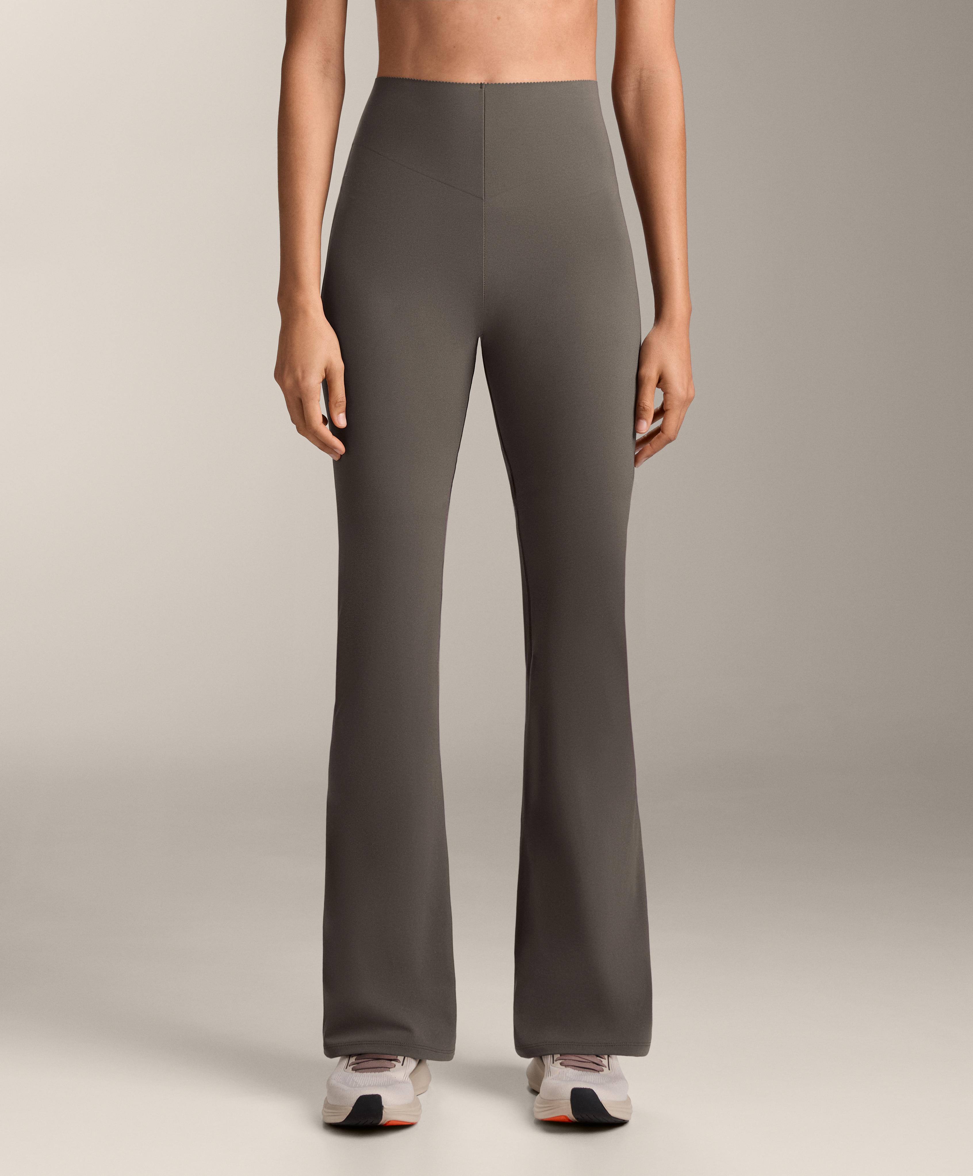 Pantalón flare high rise Compressive raise up