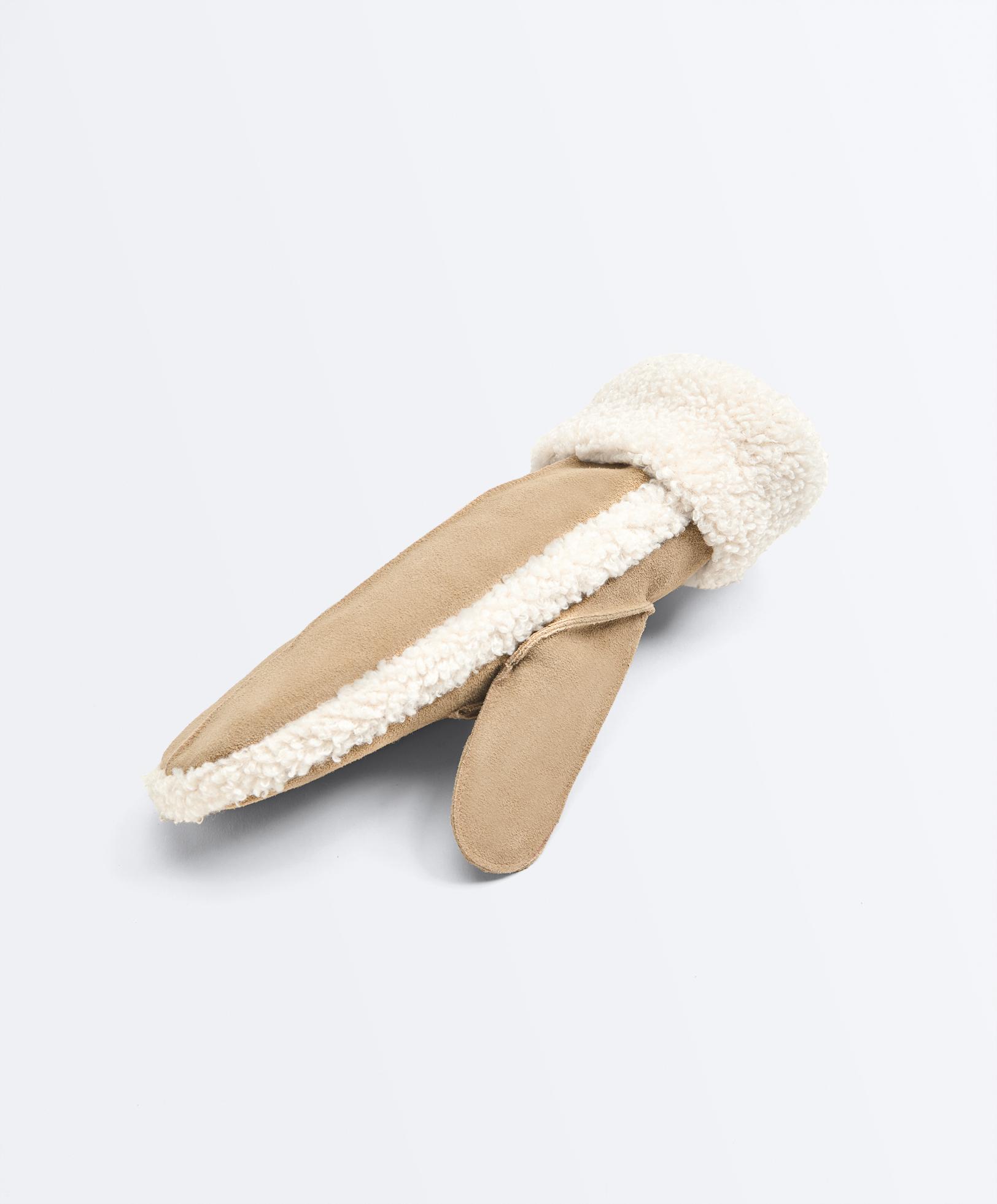 Leather mitten with faux shearling - Sale