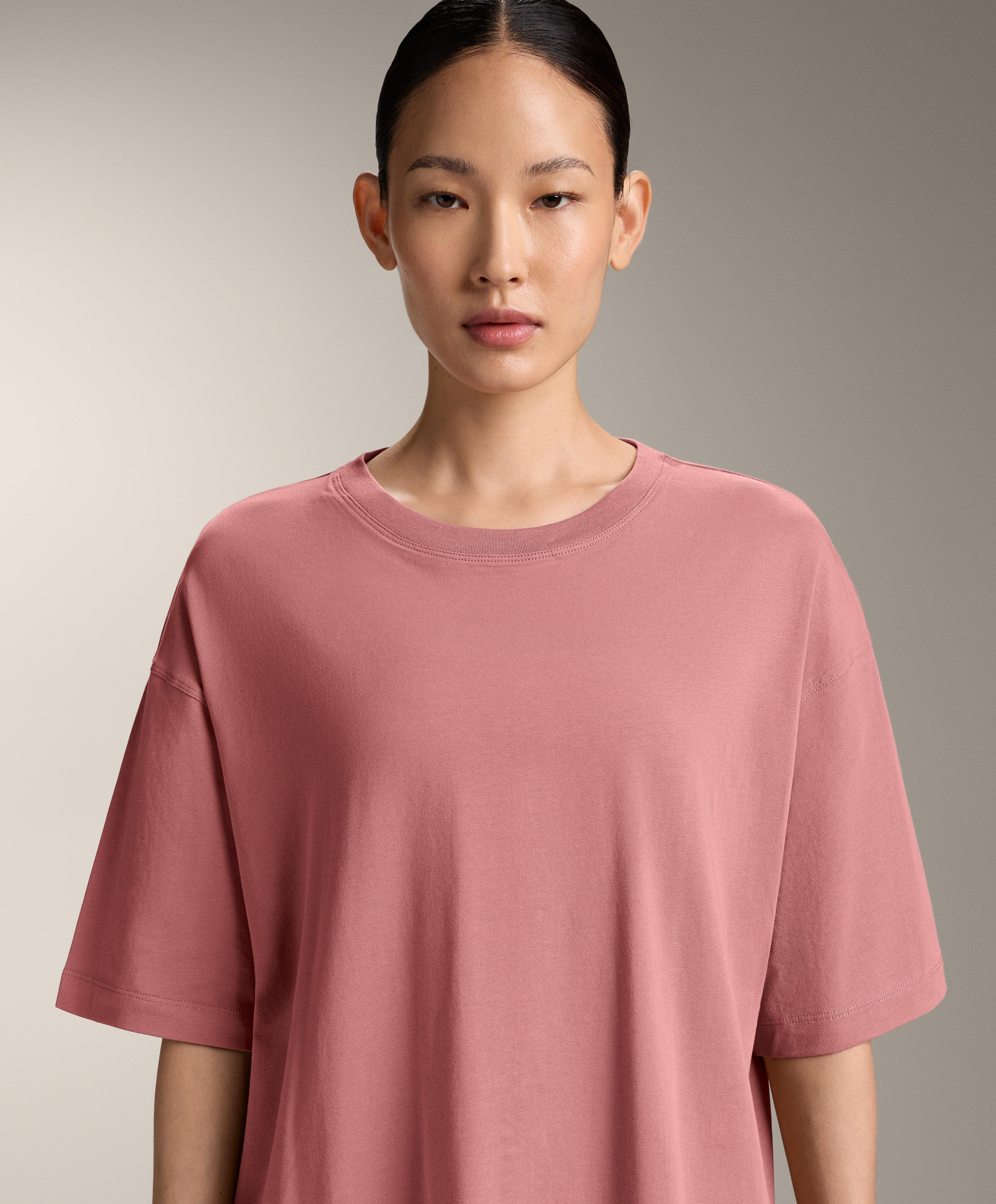 تيشرت من القطن المخلوط بأكمام قصيرة تيشرت من القطن المخلوط بأكمام قصيرة