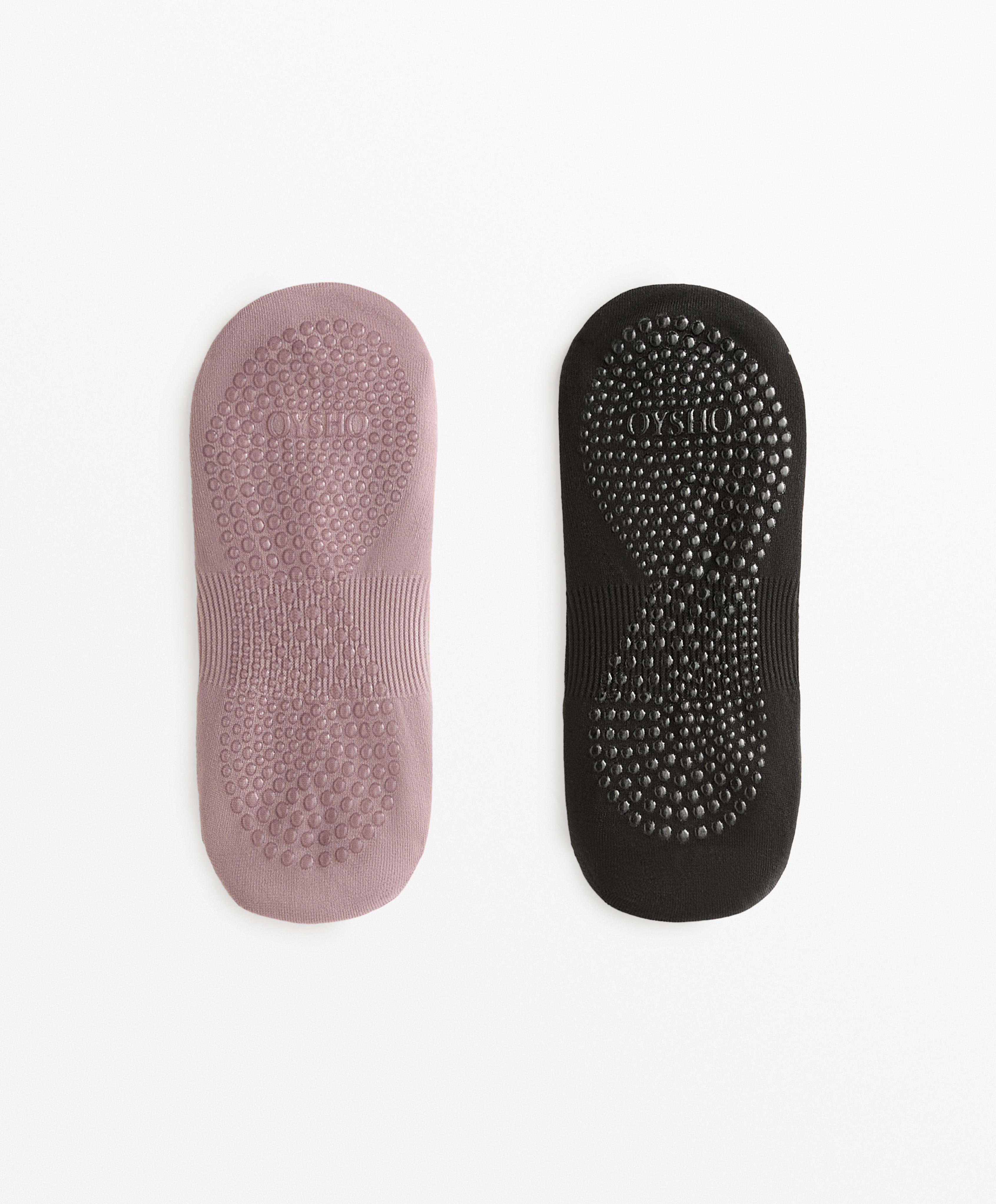 2 pairs of polyamide blend yoga and Pilates socks with parallel straps
