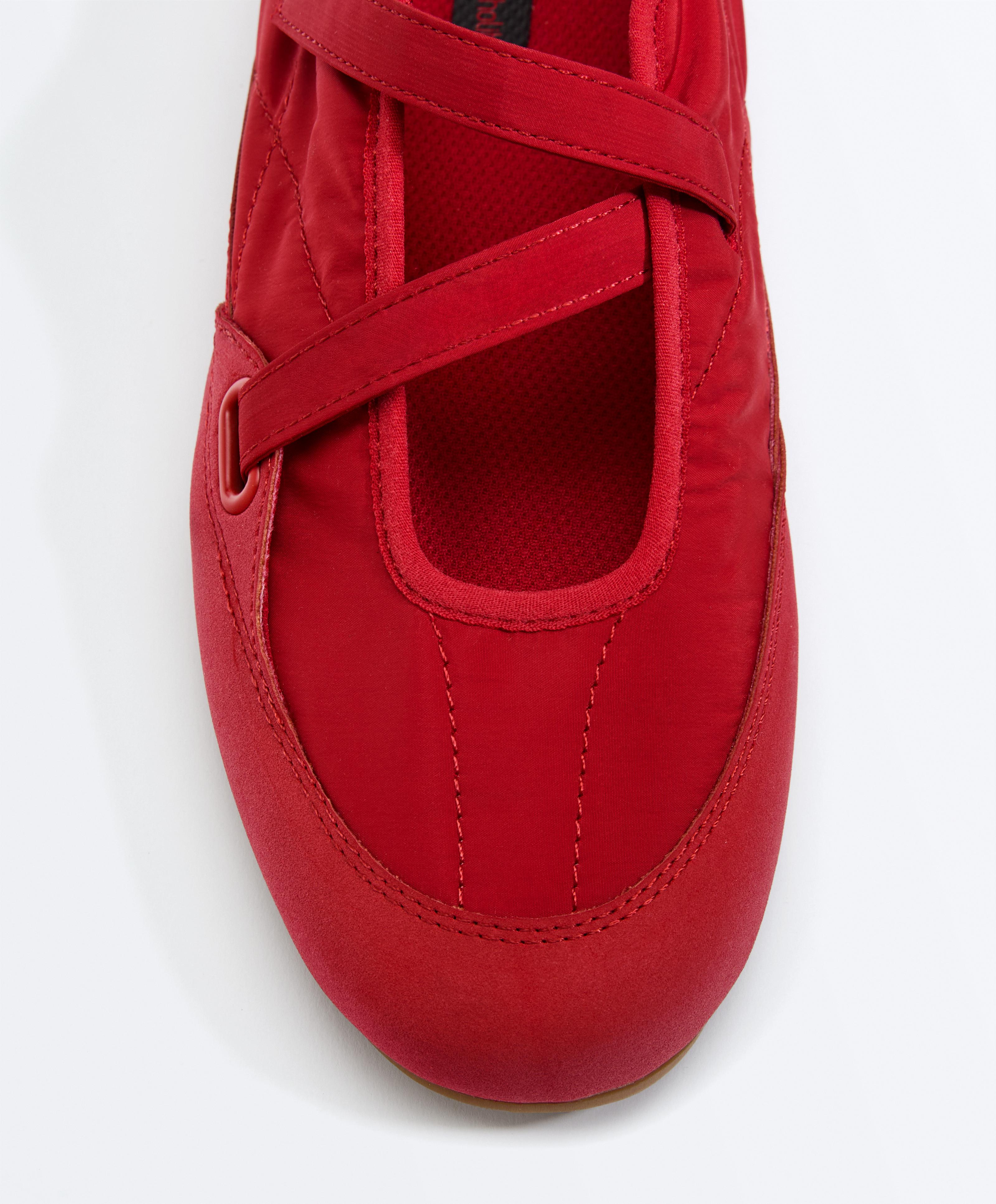 Nylon sport ballet flat Nylon sport ballet flat