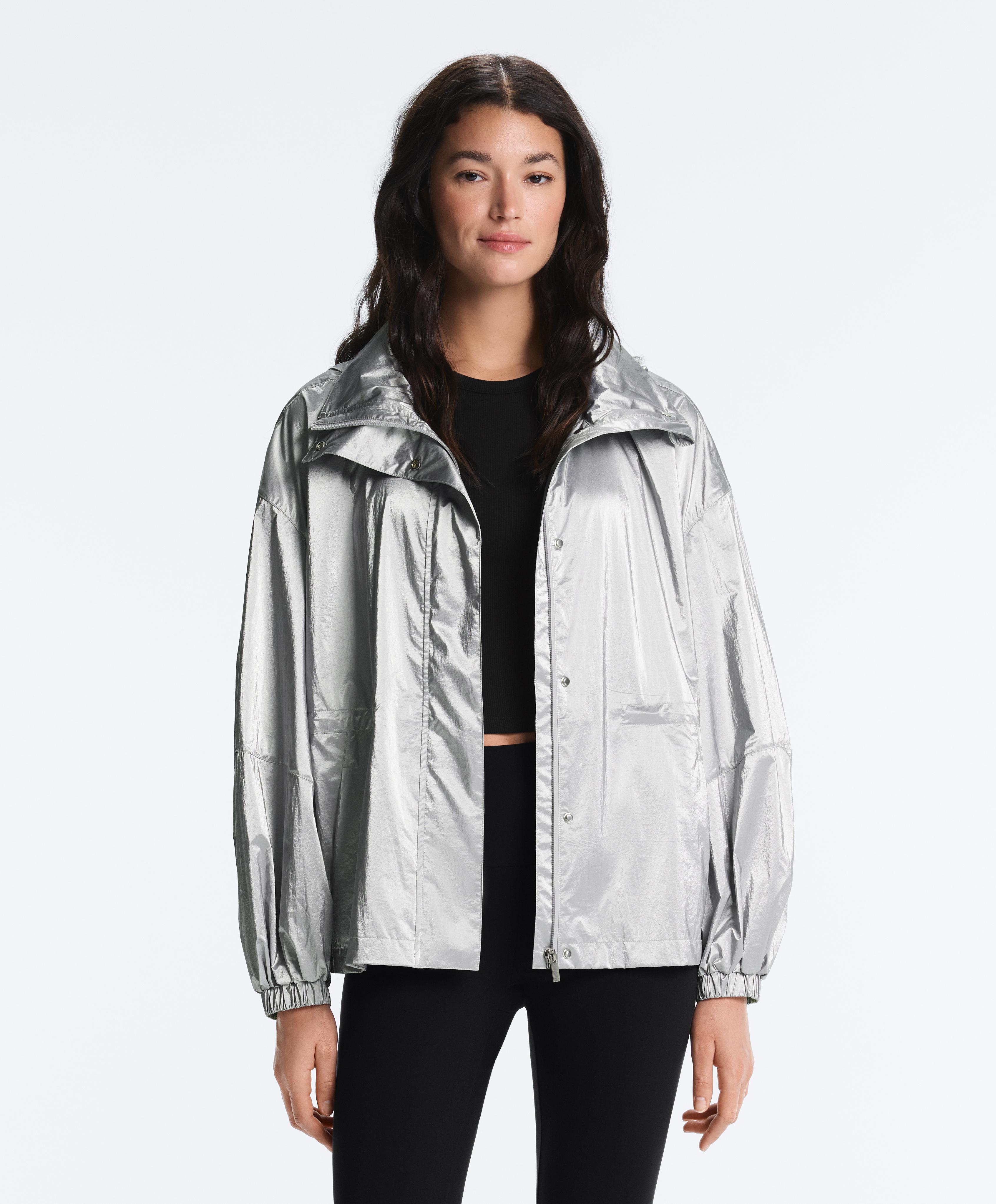 Water-repellent jacket with metallic effect