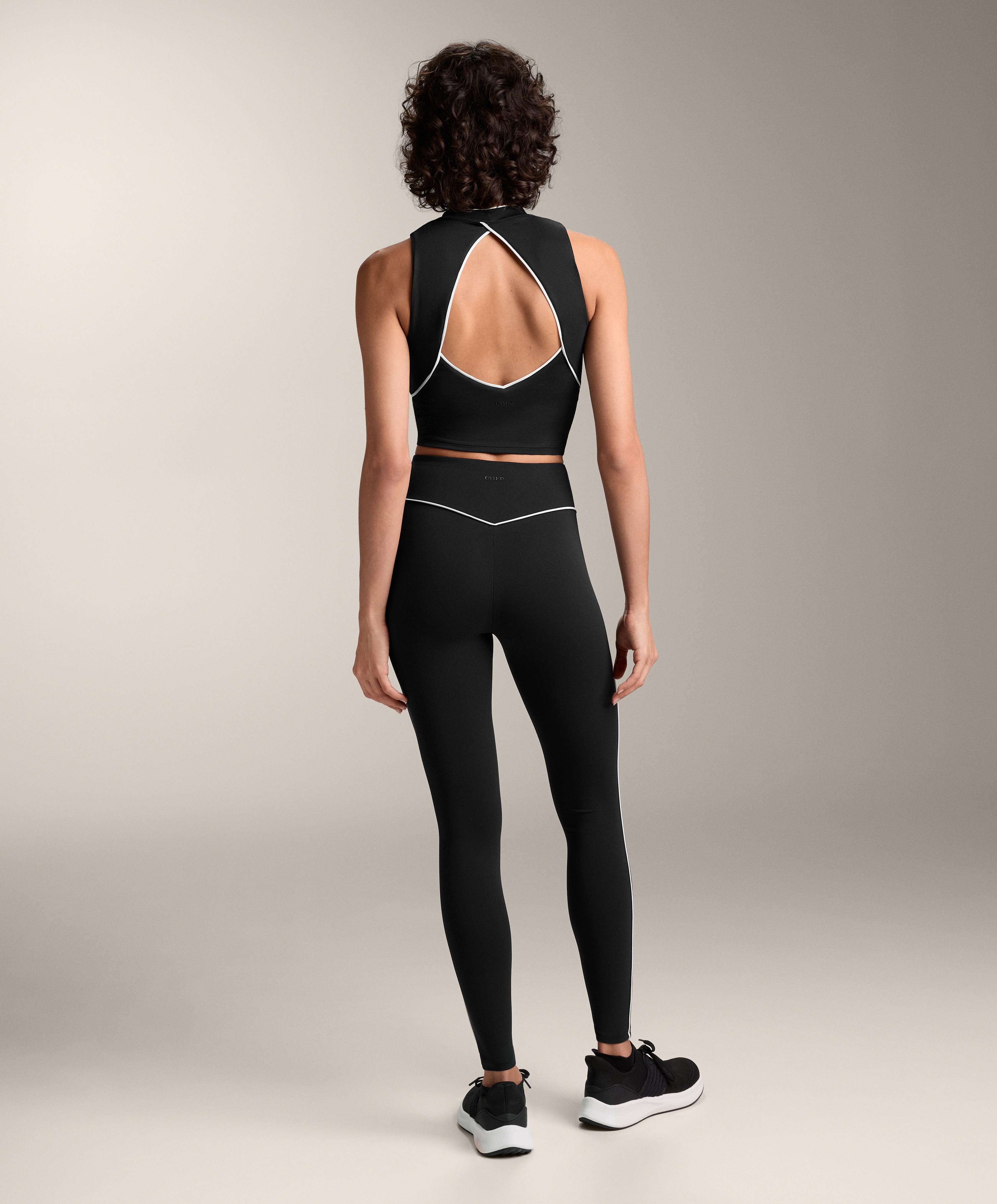 Total look Comfortlux piping noir et débardeur piping