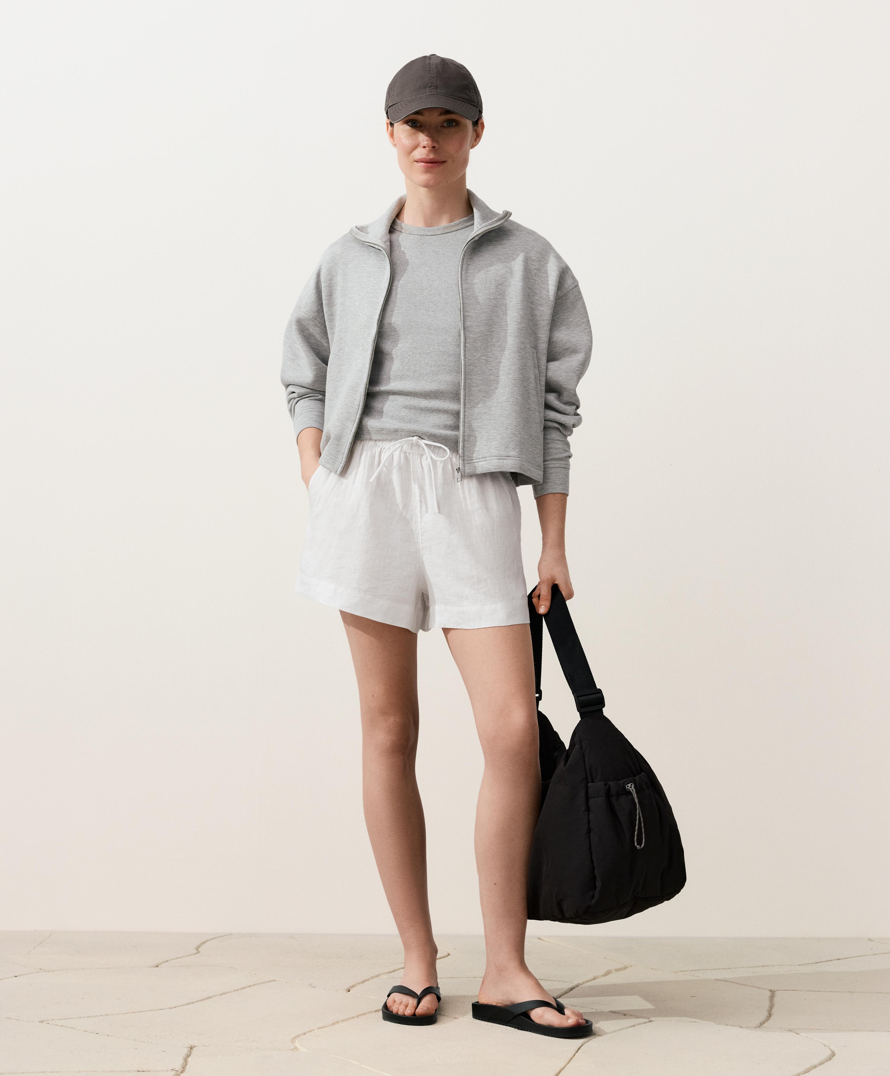 100% linen mid-rise shorts — WHITE