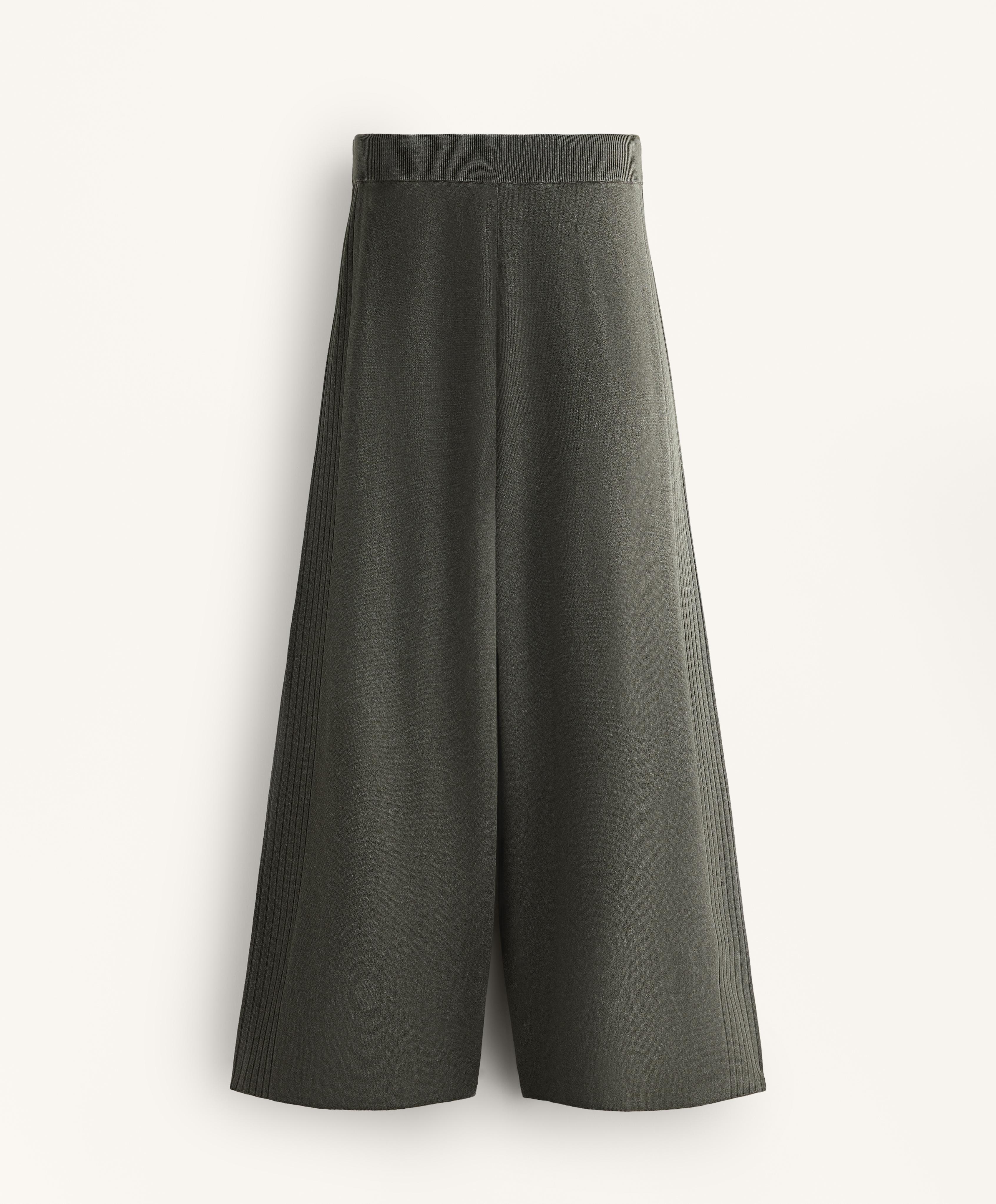 Rib knit straight-leg trousers Rib knit straight-leg trousers