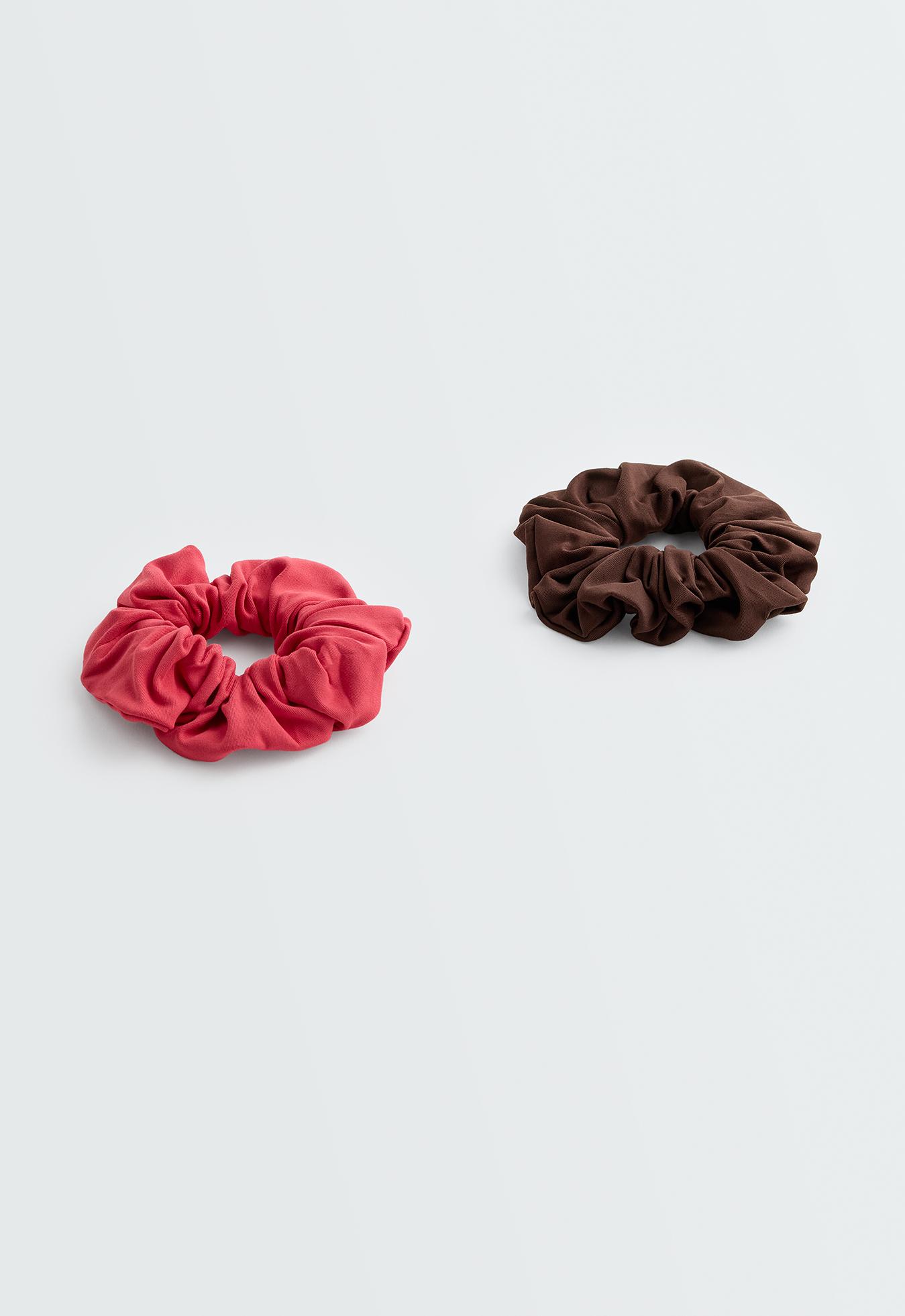 2 large hair scrunchies — WASHED RED