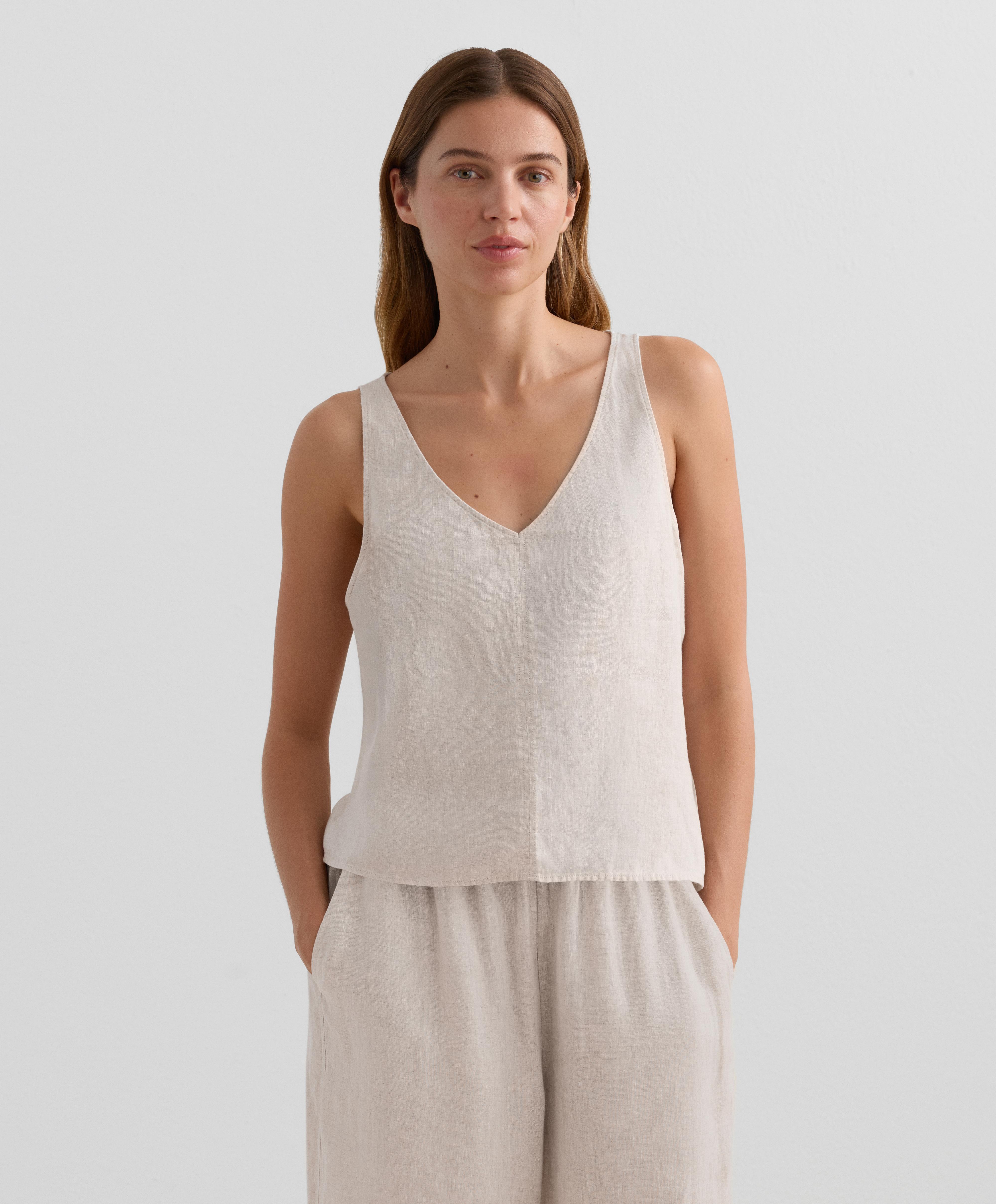 100% linen V-neck strap top — SAND MELANGE