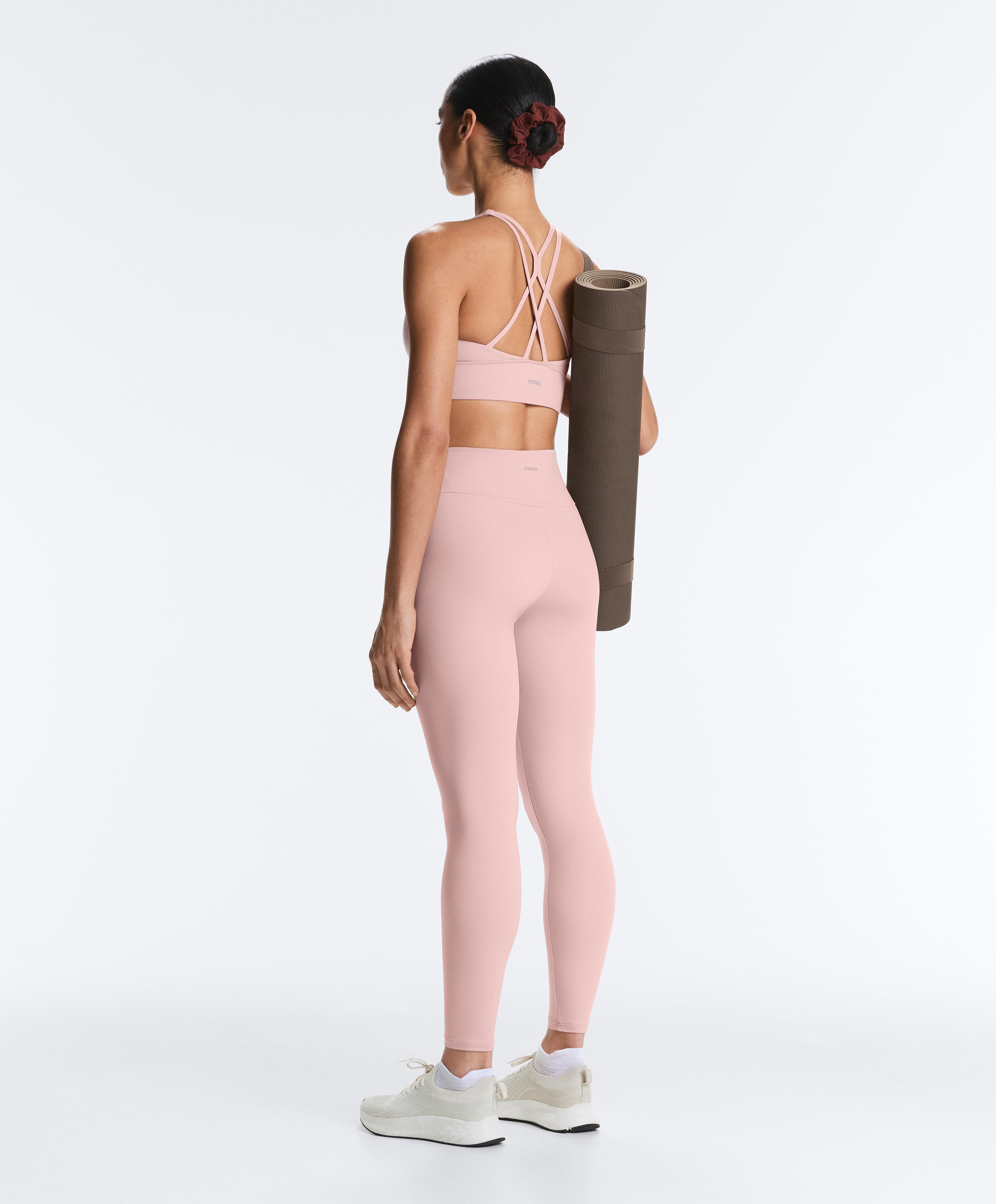 Medium-support Comfortlux sports bra with cups — NUDE PINK