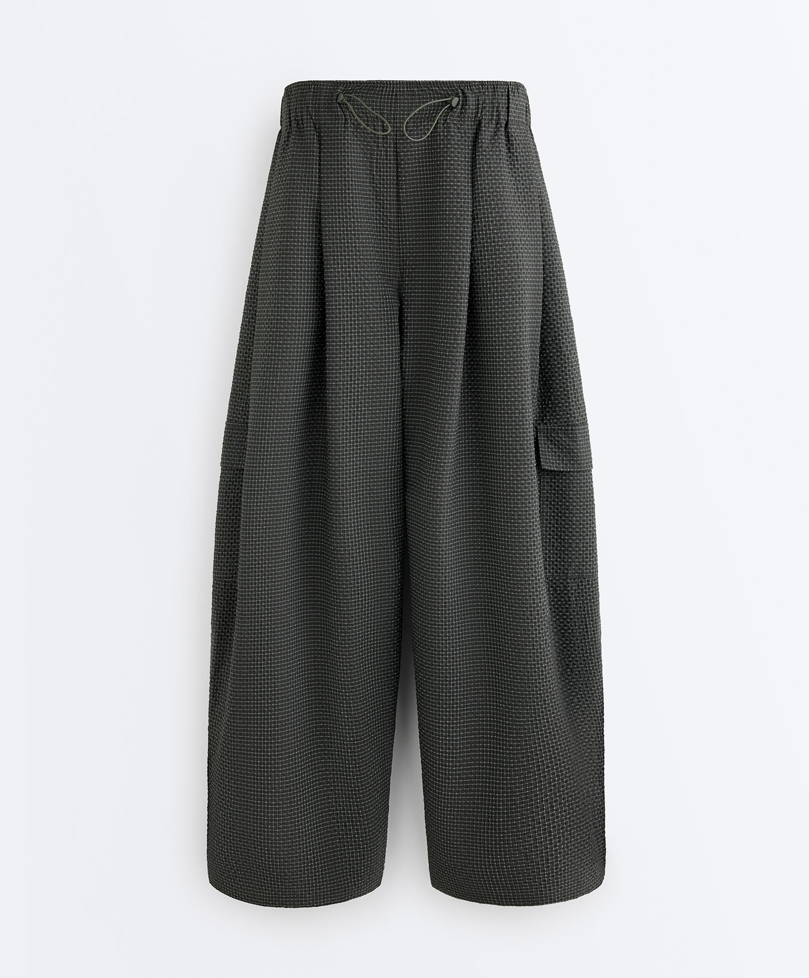 Water-repellent checked nylon long cargo trousers — BLACK