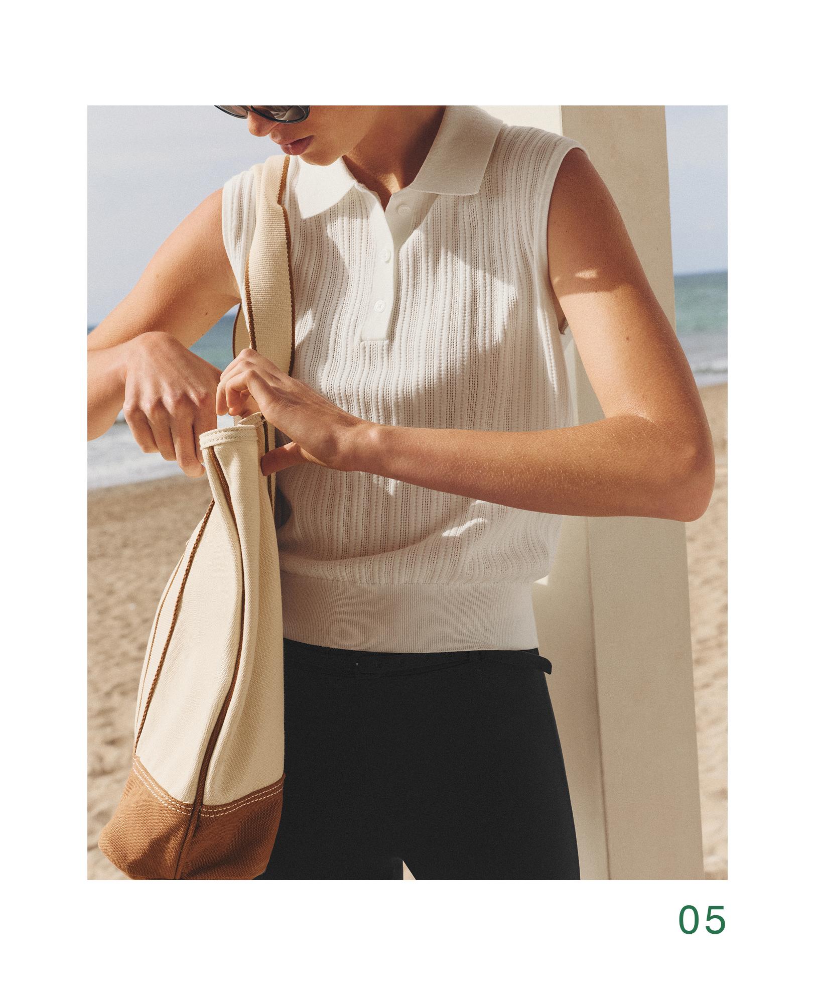Sleeveless open knit jumper — WHITE 