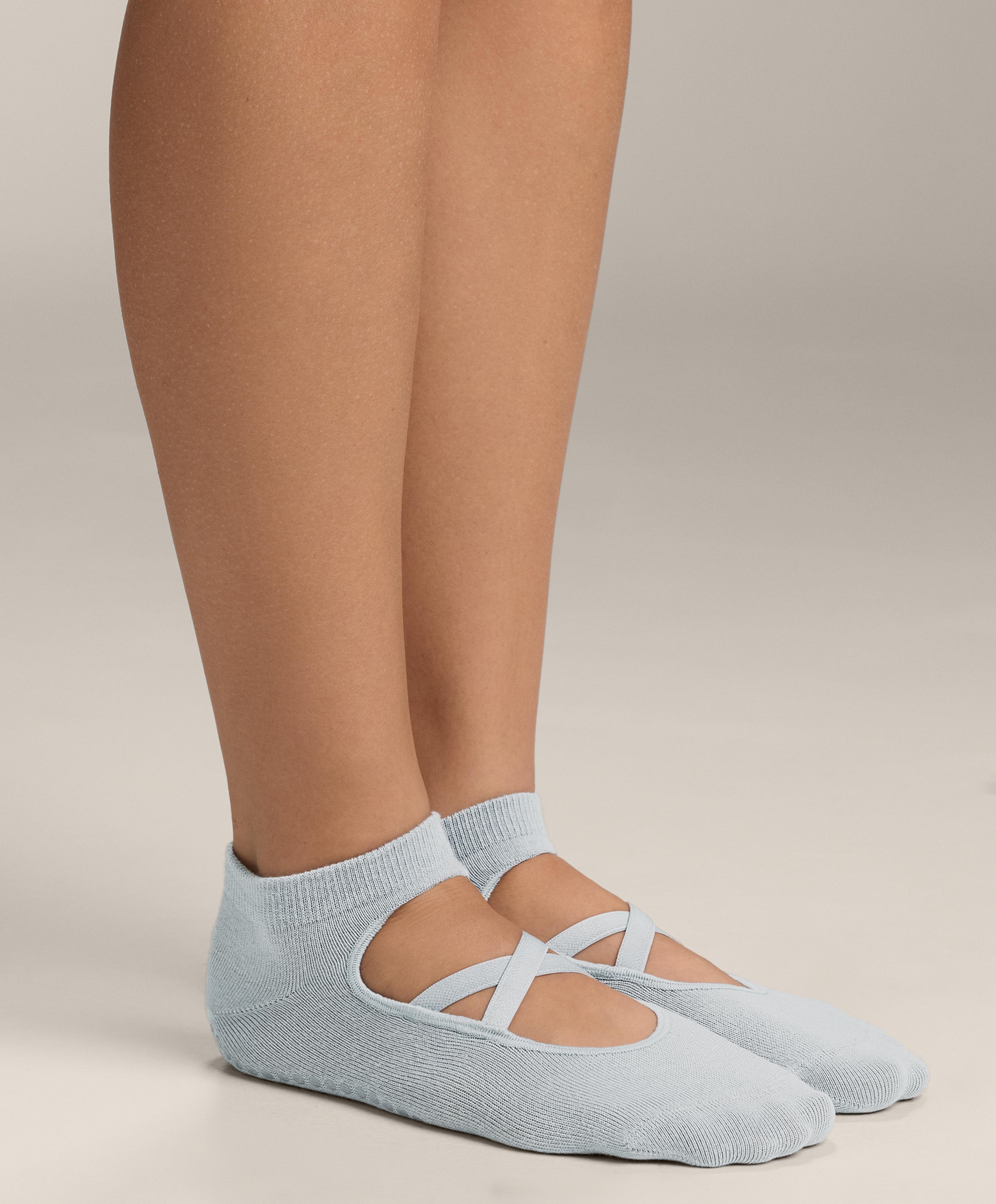 2 pairs of cotton blend yoga and Pilates socks with crossover straps - Розпродаж 2 pairs of cotton blend yoga and Pilates socks with crossover straps - Розпродаж