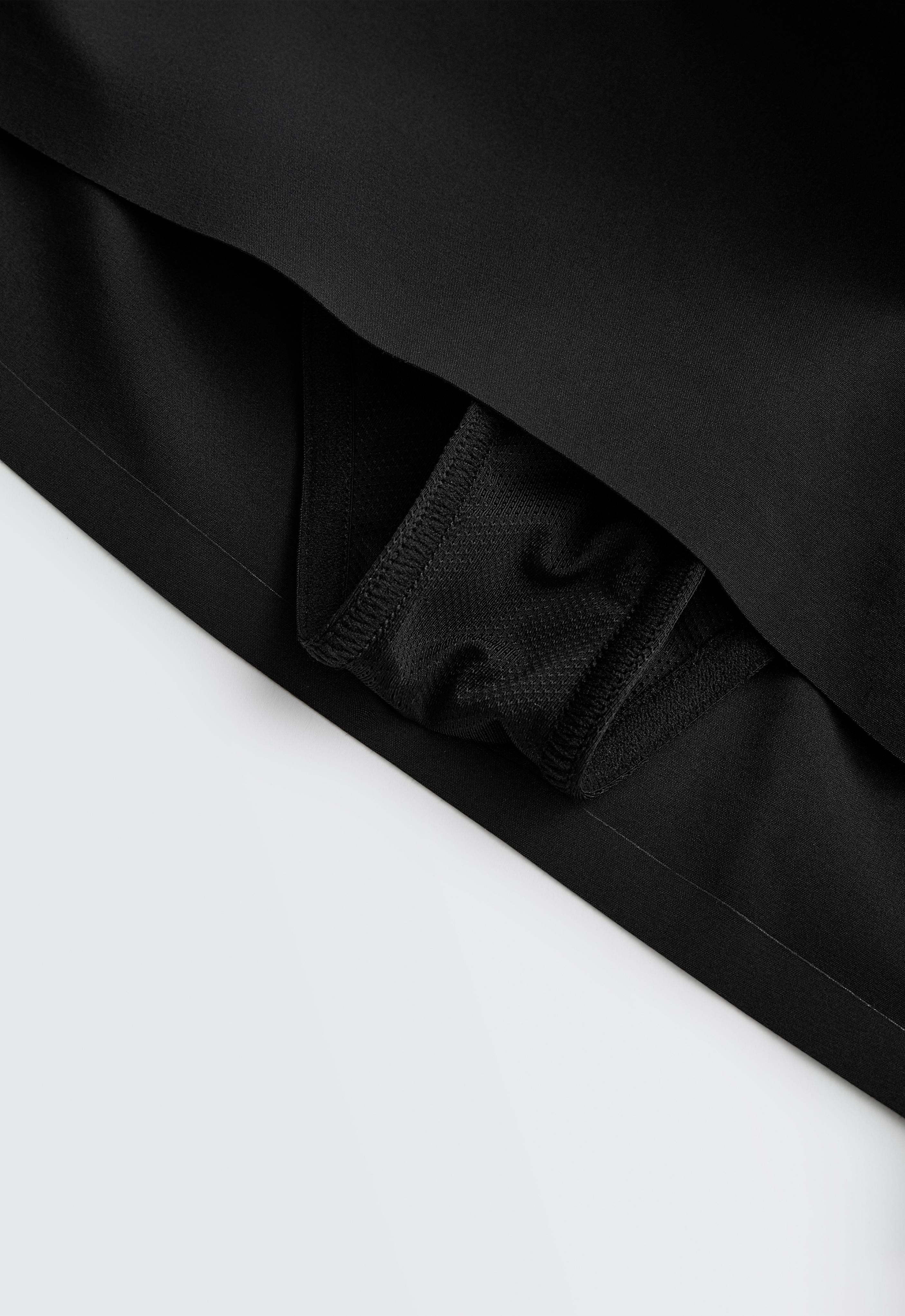 6cm mid-rise technical shorts — BLACK