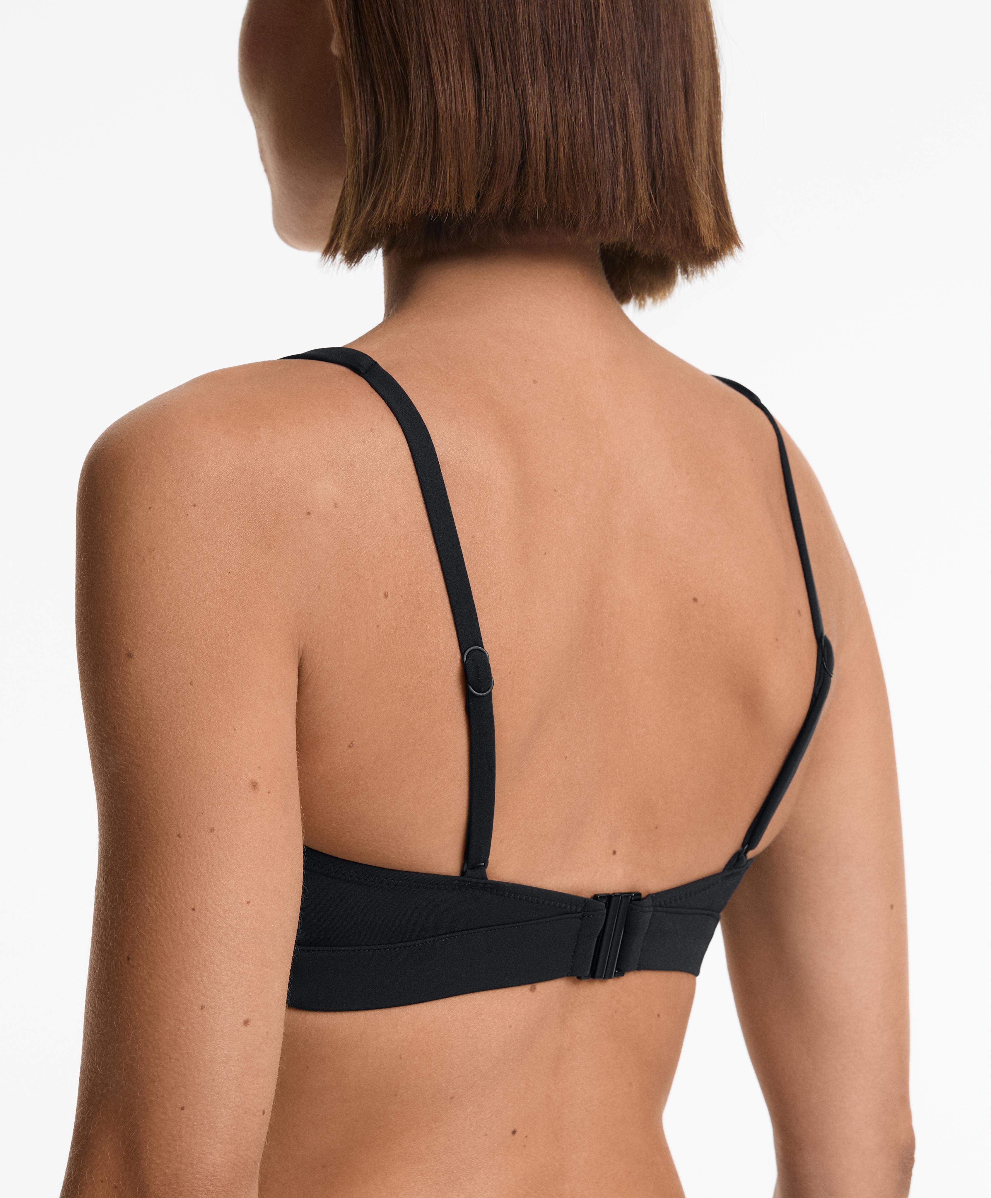 Top bikini halter effetto modellante OYSHO Italia