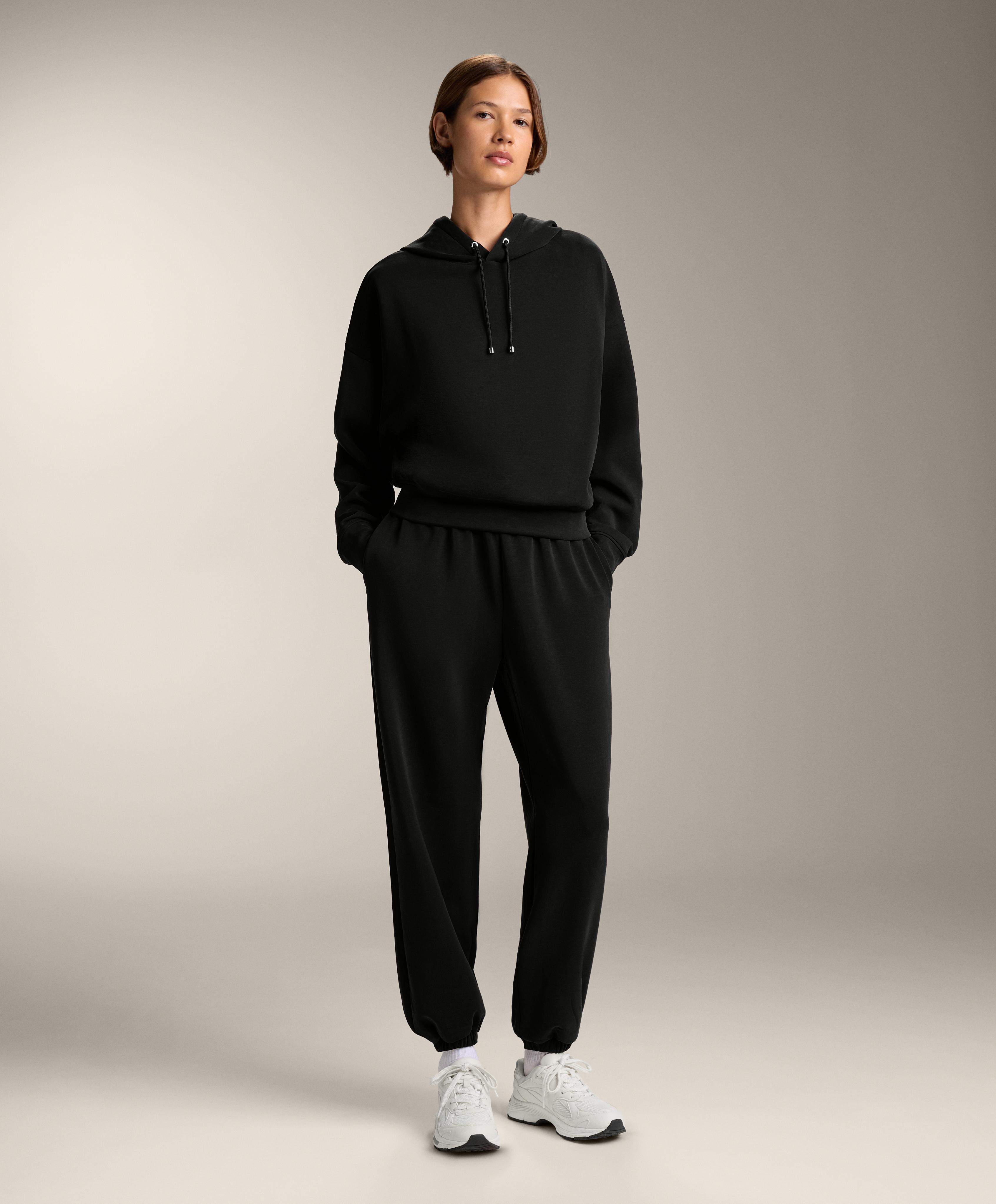 Total look jogger com modal brushed preto