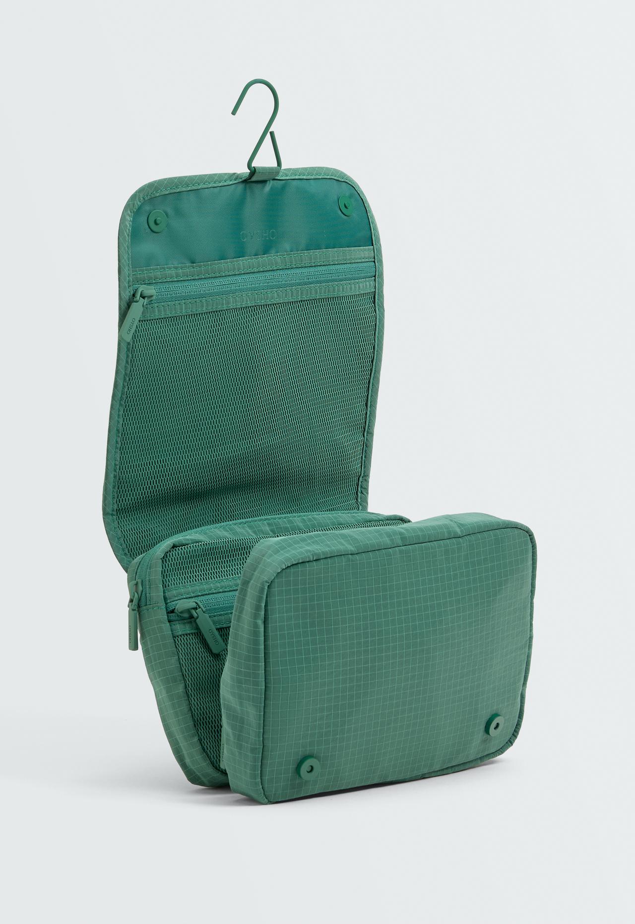 Hanging wash bag — GREEN