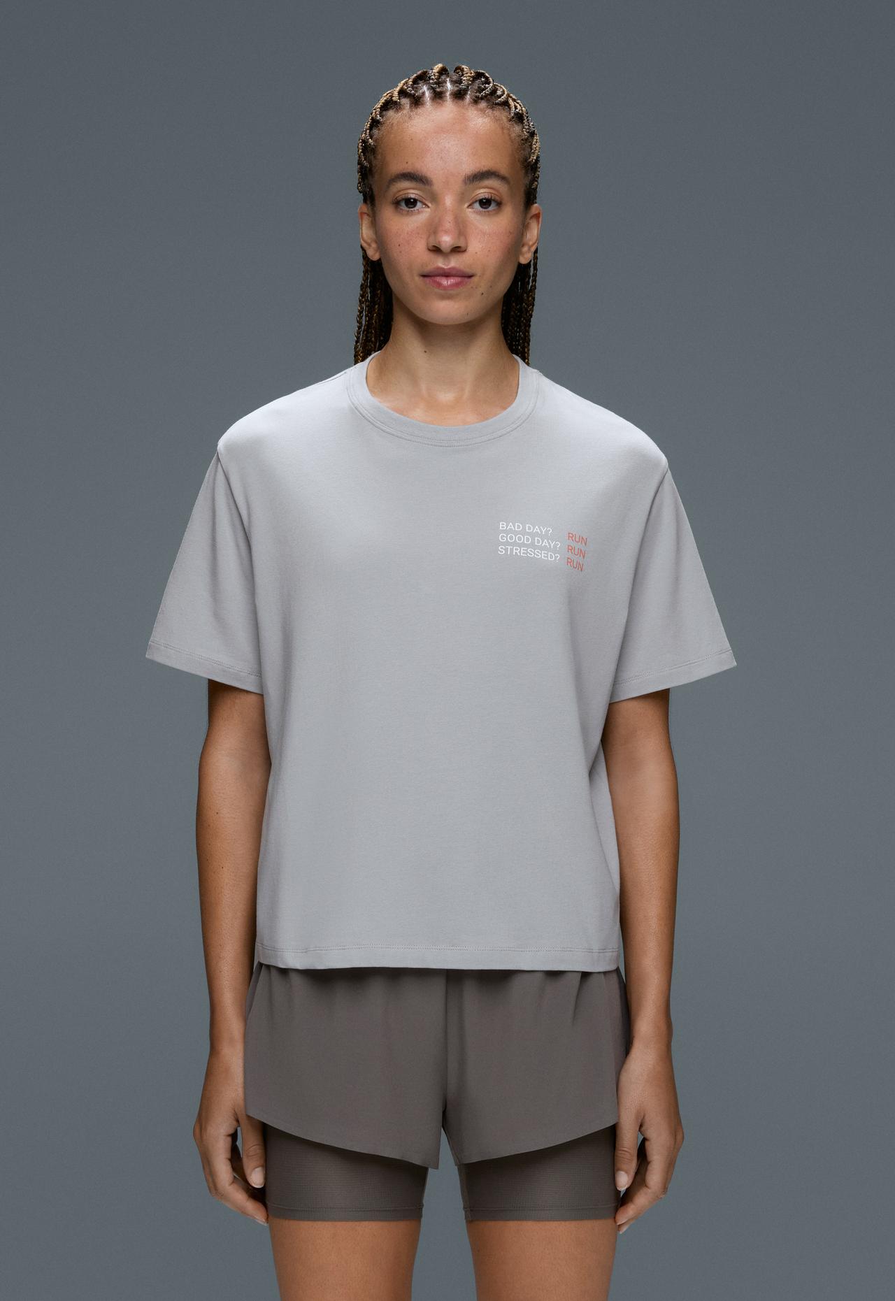 Boxy cotton blend slogan T-shirt — GREY