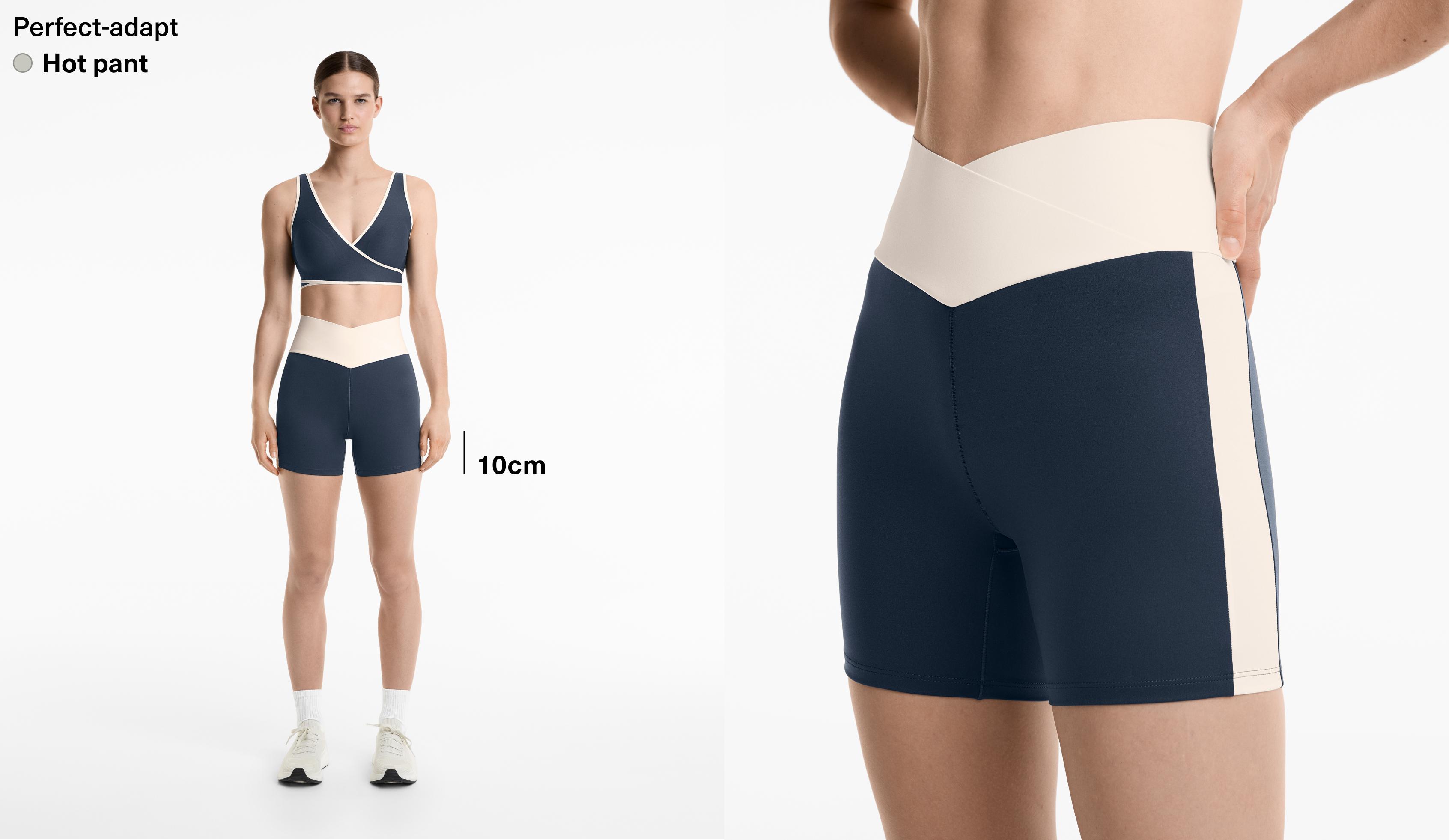 Perfect-adapt high-rise 10cm hot pant leggings with V-cut waist