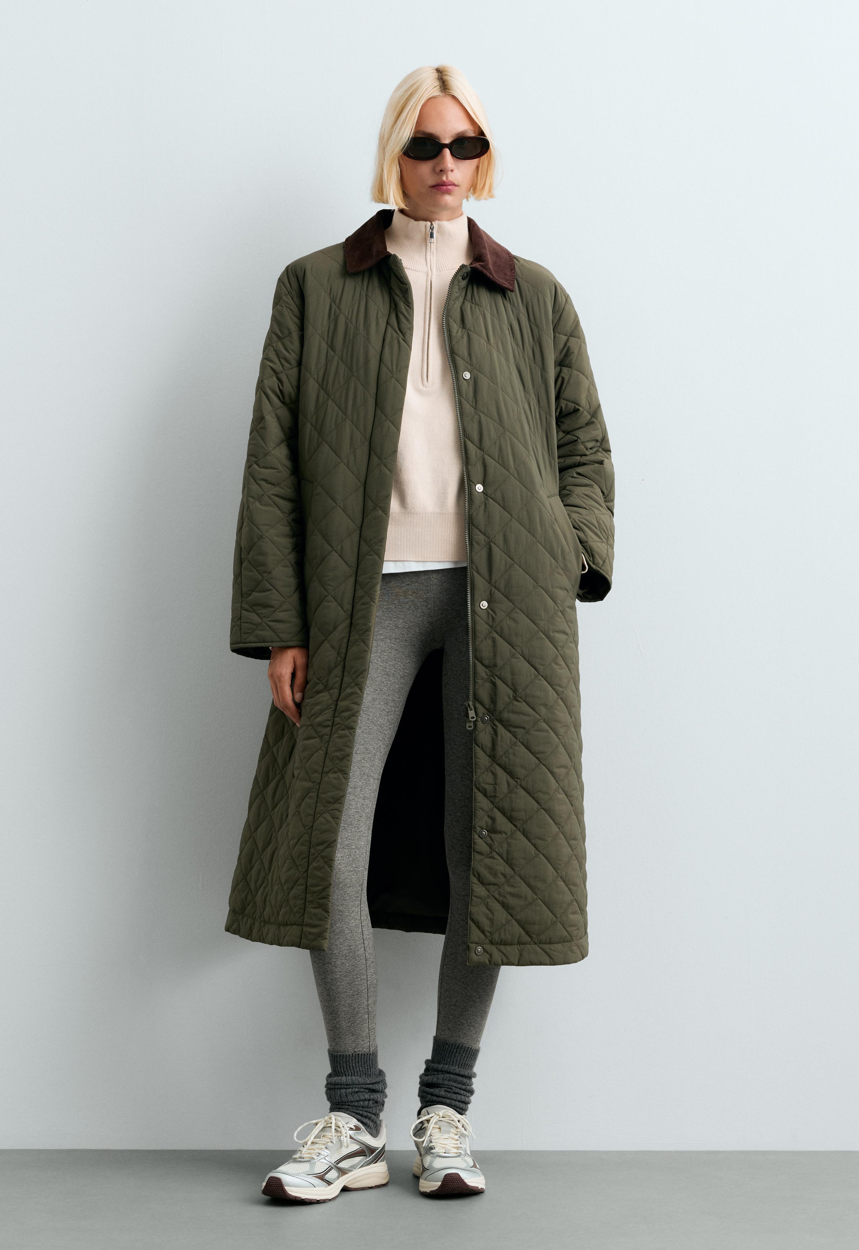 FELLEX® AEROGEL contrast collar long padded jacket FELLEX® AEROGEL contrast collar long padded jacket