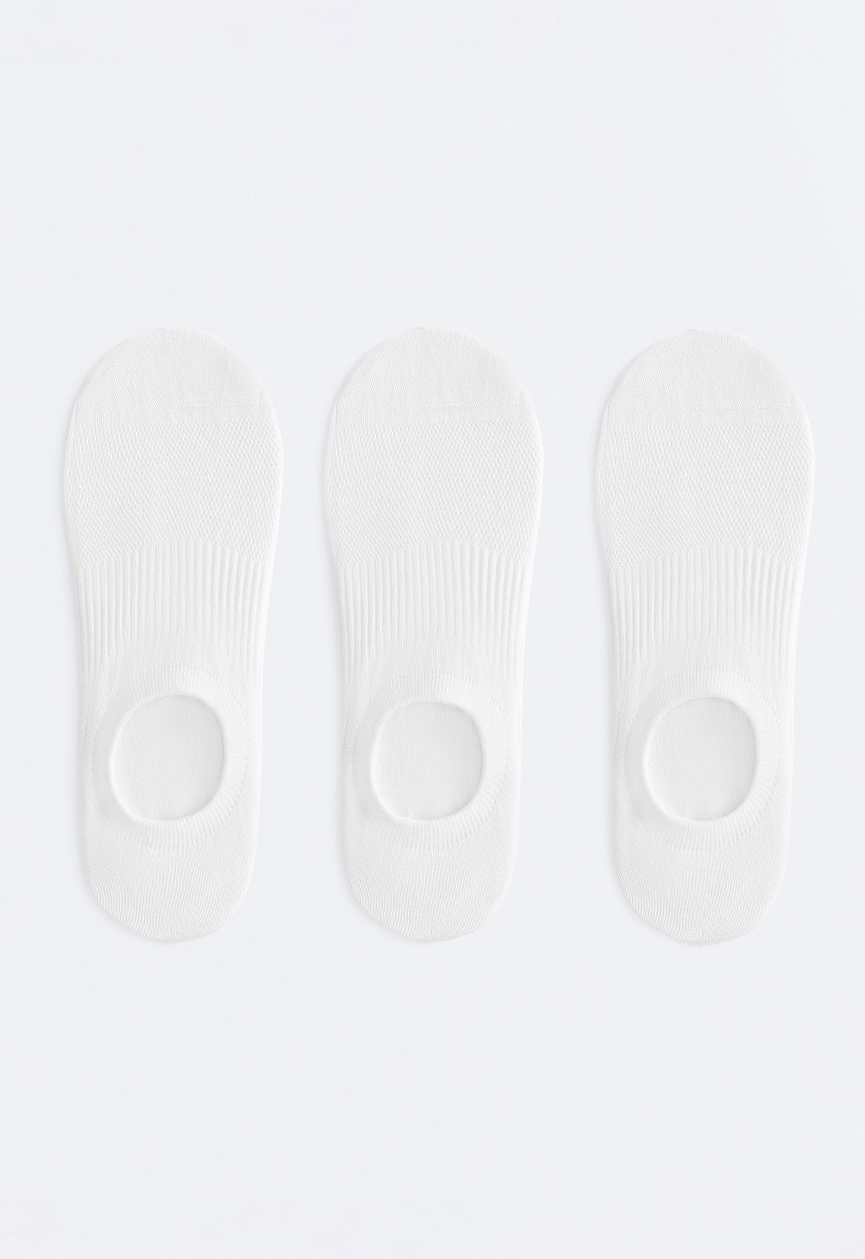 3 pairs of high-cut cotton blend invisible sports socks — WHITE