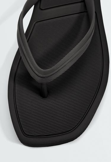 Embossed beach sandals — BLACK 5