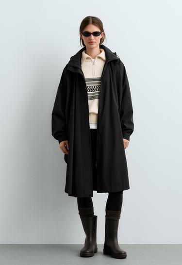 Extra lightweight 10k waterproof long cape — BLACK 1