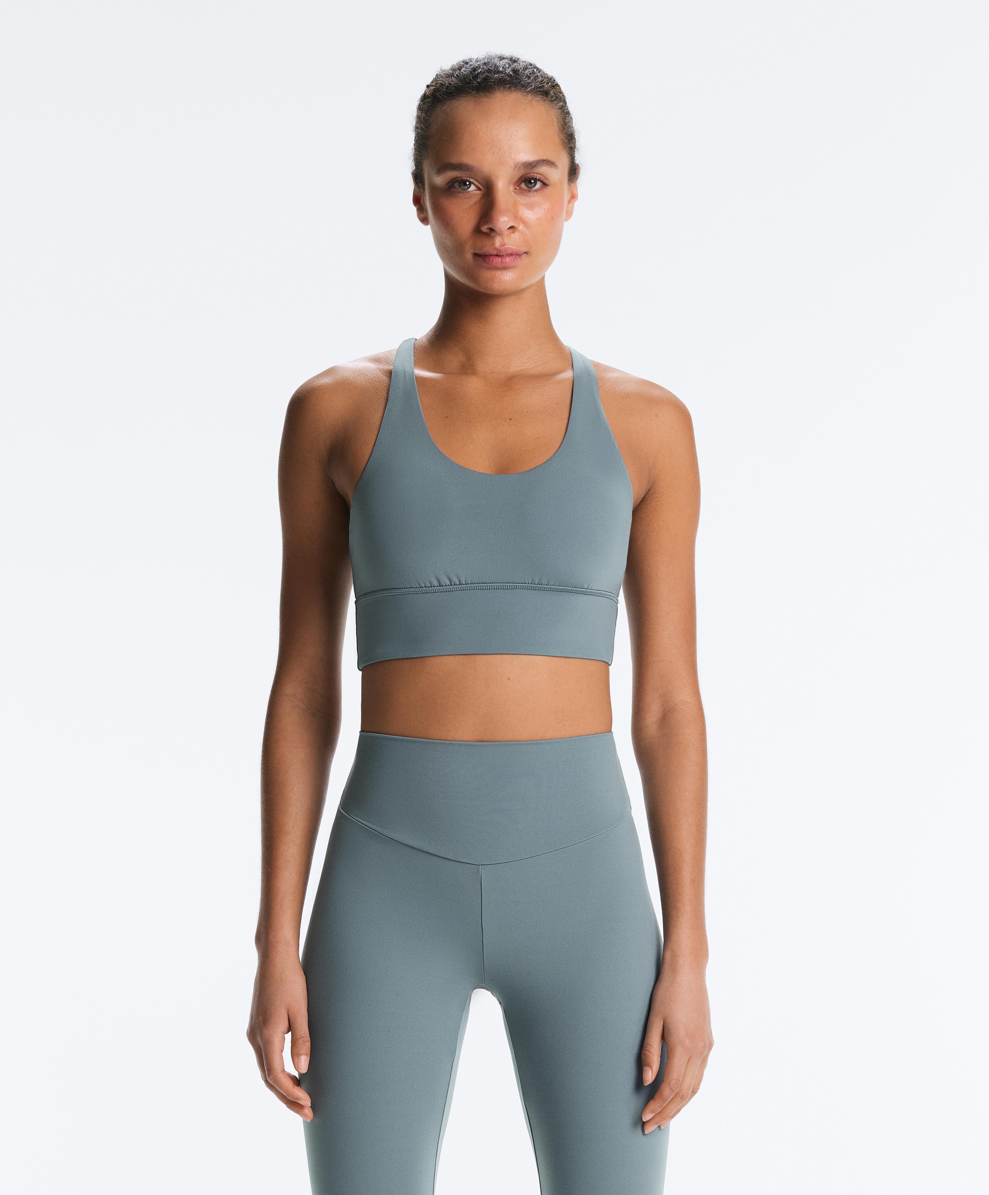 حمالة صدر رياضية Comfortlux متوسطة التثبيت بكبات حمالة صدر رياضية Comfortlux متوسطة التثبيت بكبات