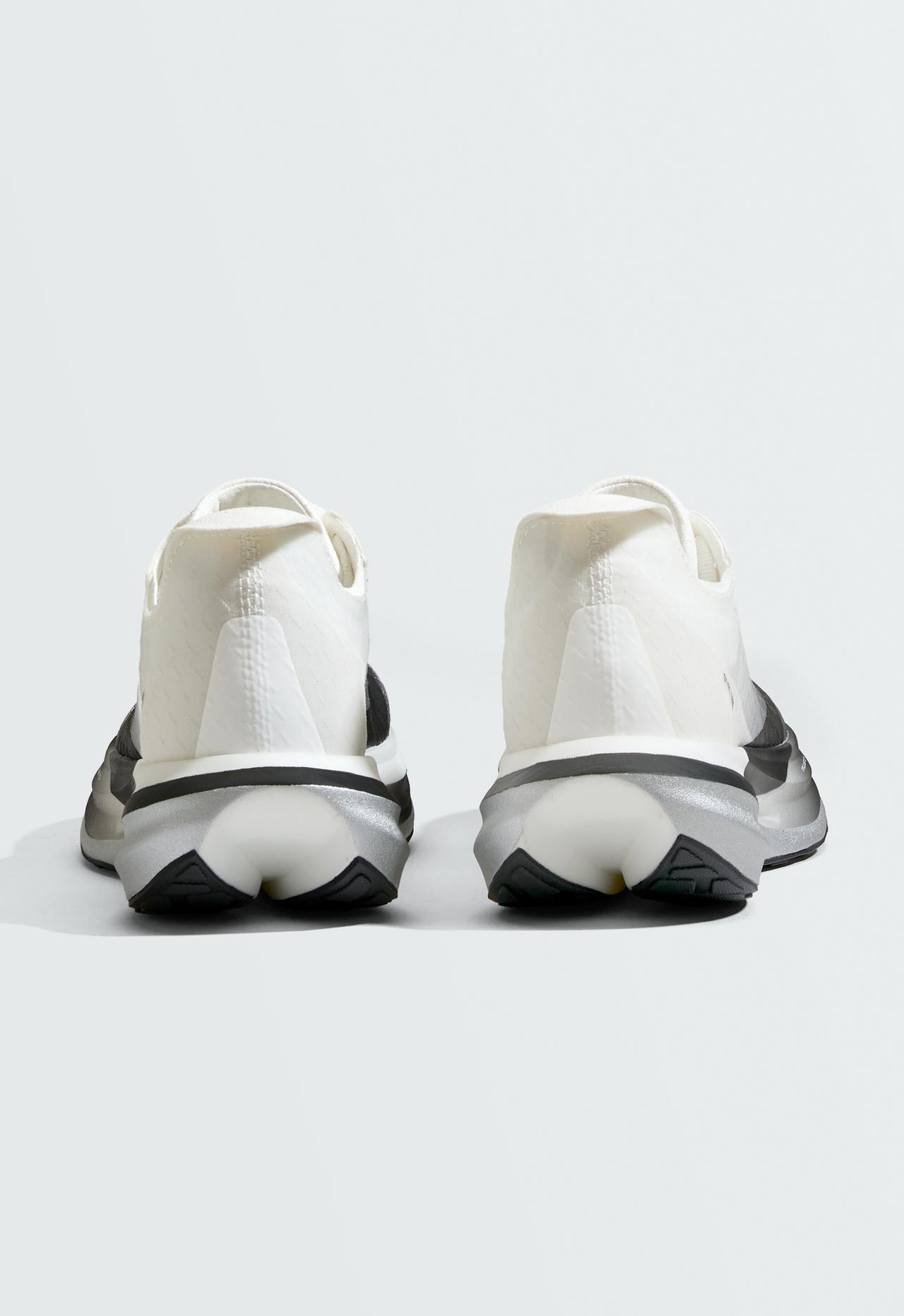 OY/RC 1000 running trainers — BLACK