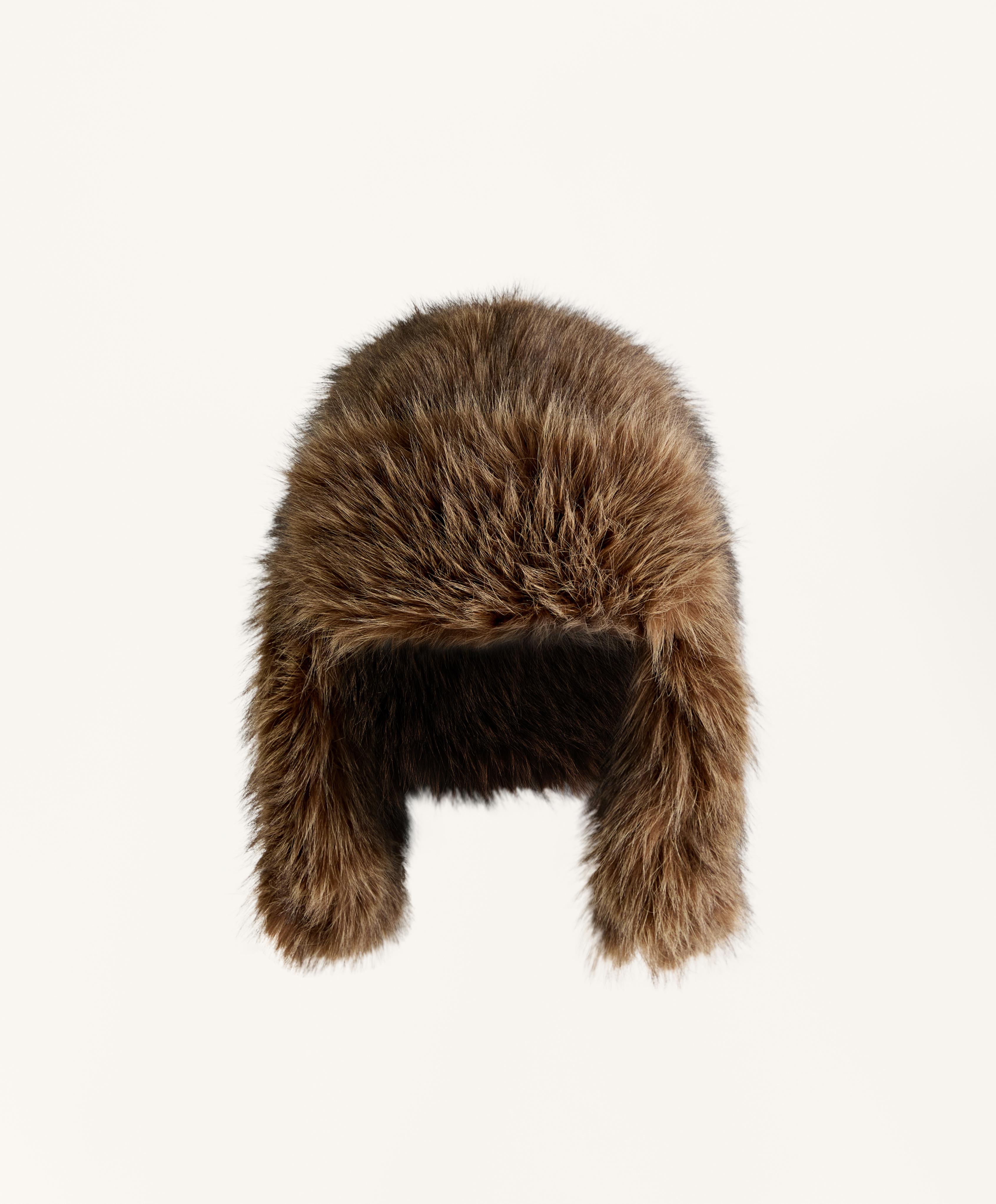 FAUX FUR HAT