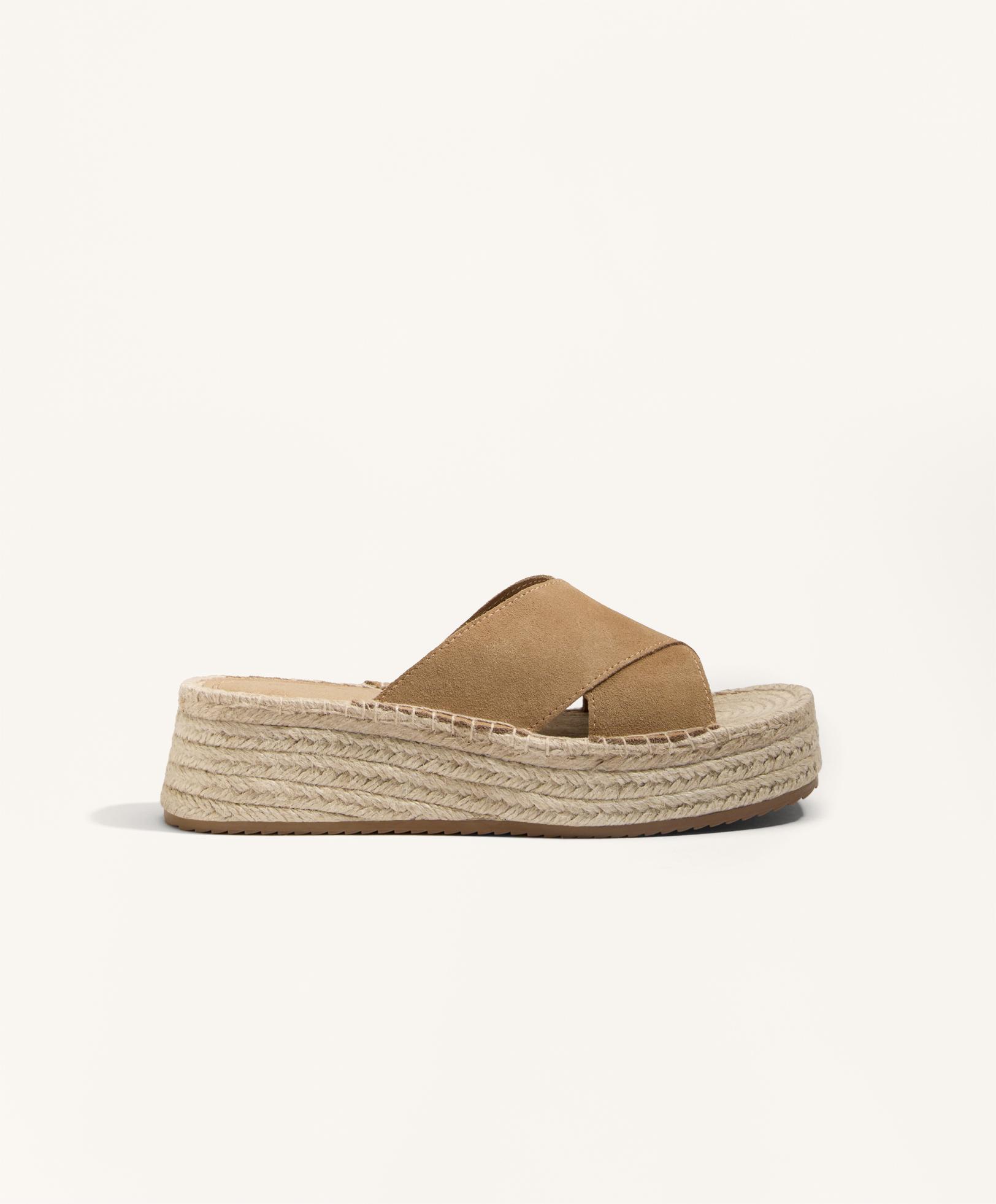 Suède sandalen met sleehak - Uitverkoop Suède sandalen met sleehak - Uitverkoop