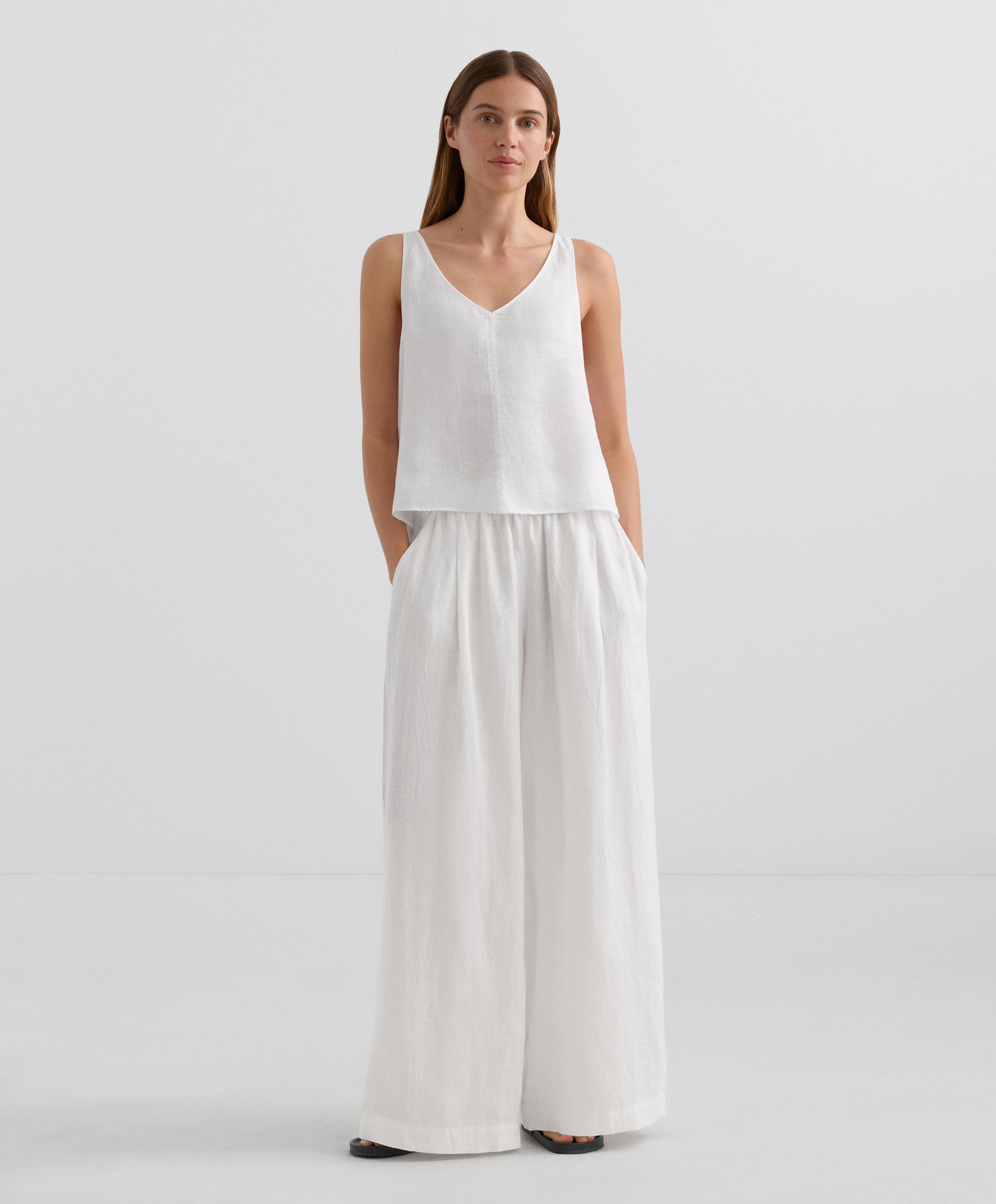 100% linen V-neck strap top — WHITE