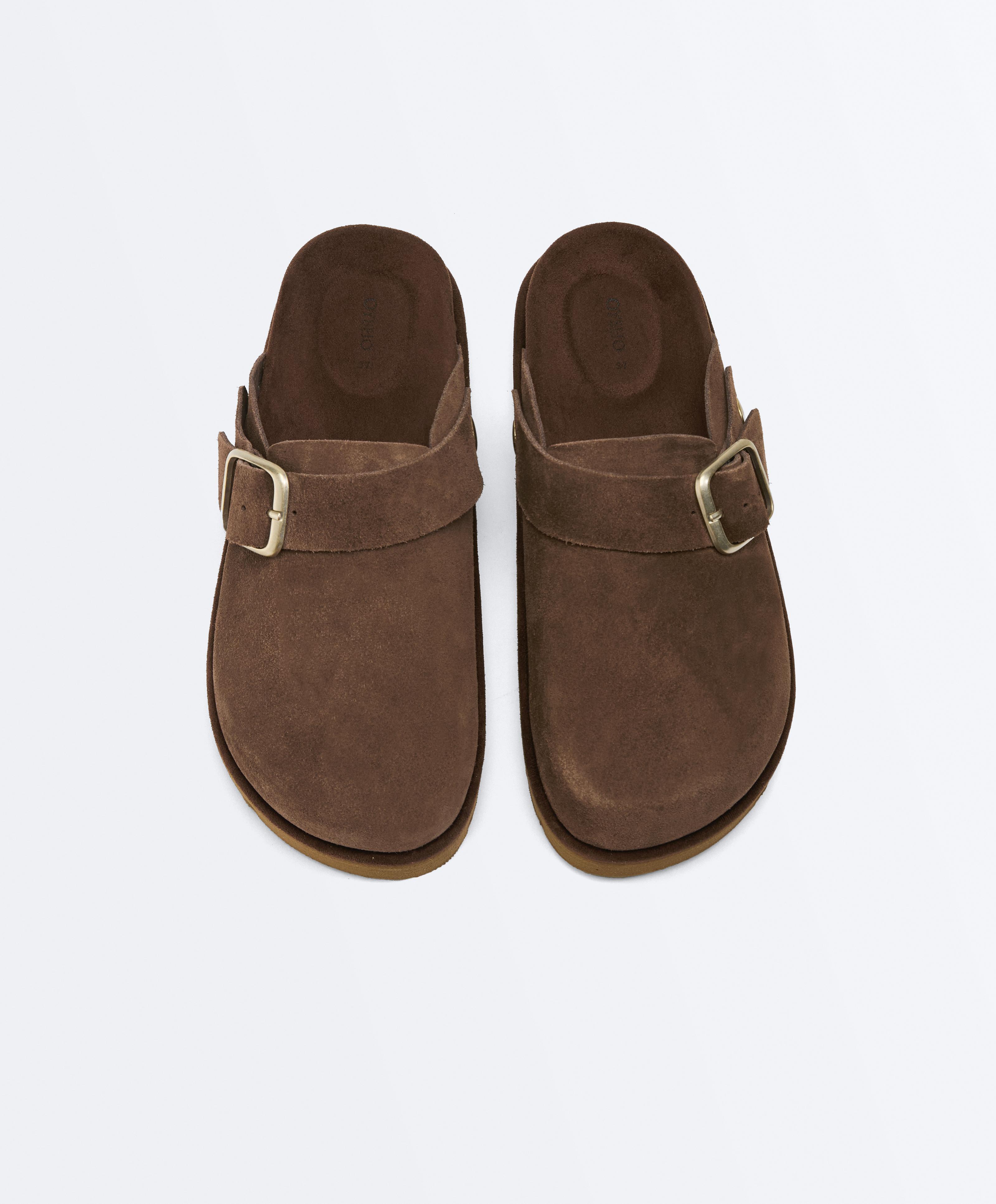 Buckled split-leather mules — BROWN