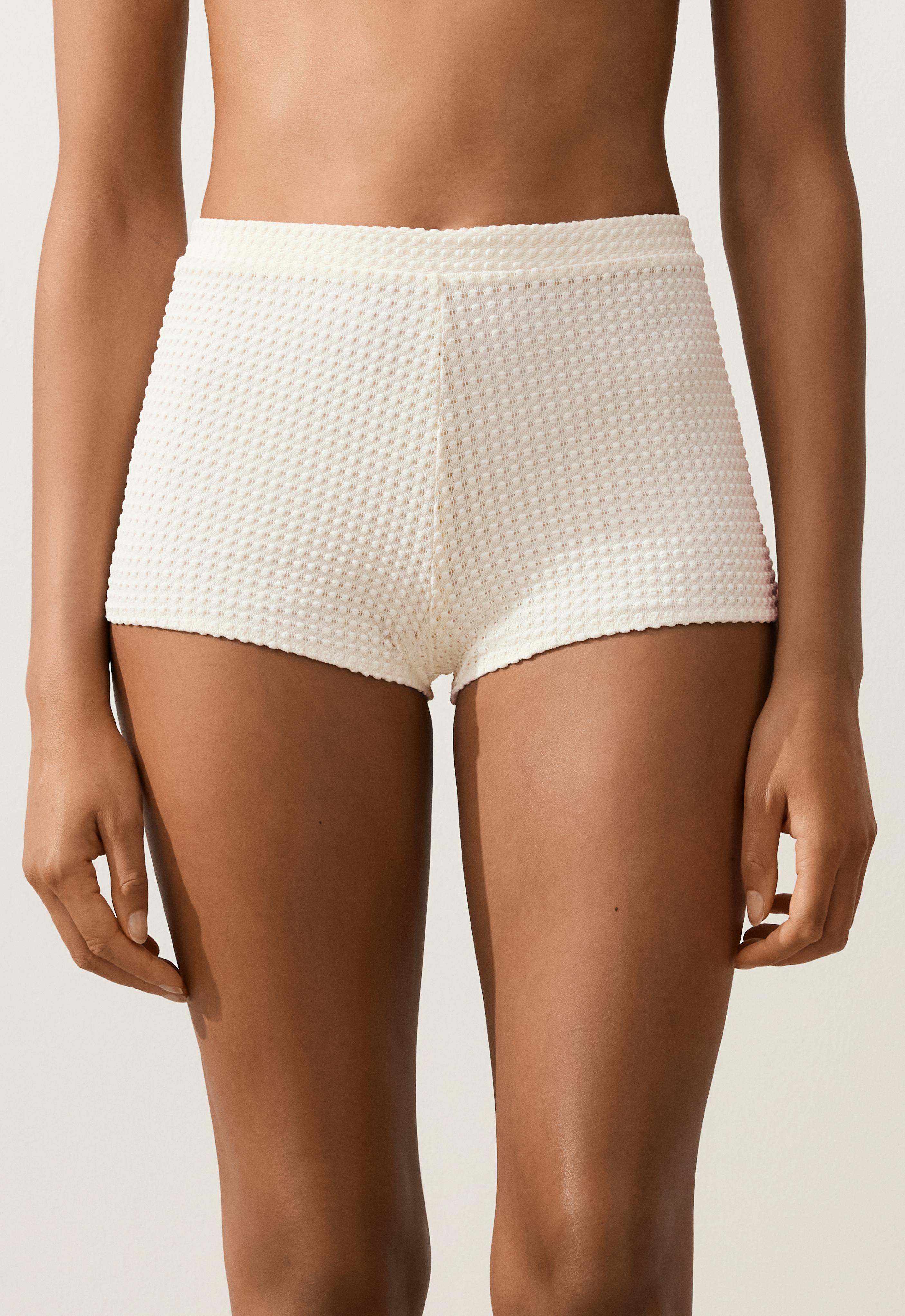 Bubble-texture crochet high-waisted bikini shorts