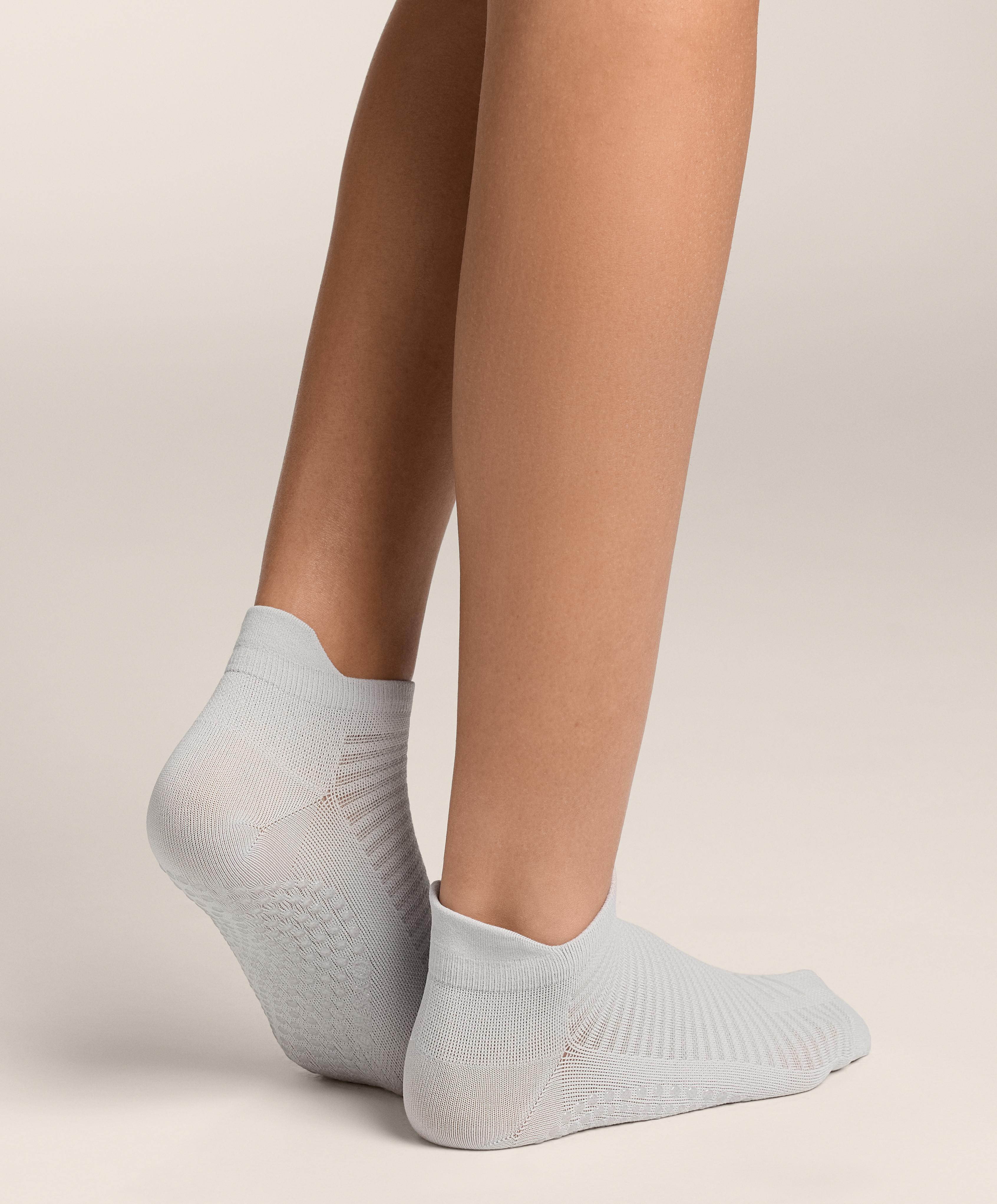 2 pairs of polyamide blend yoga and Pilates sneaker socks 2 pairs of polyamide blend yoga and Pilates sneaker socks