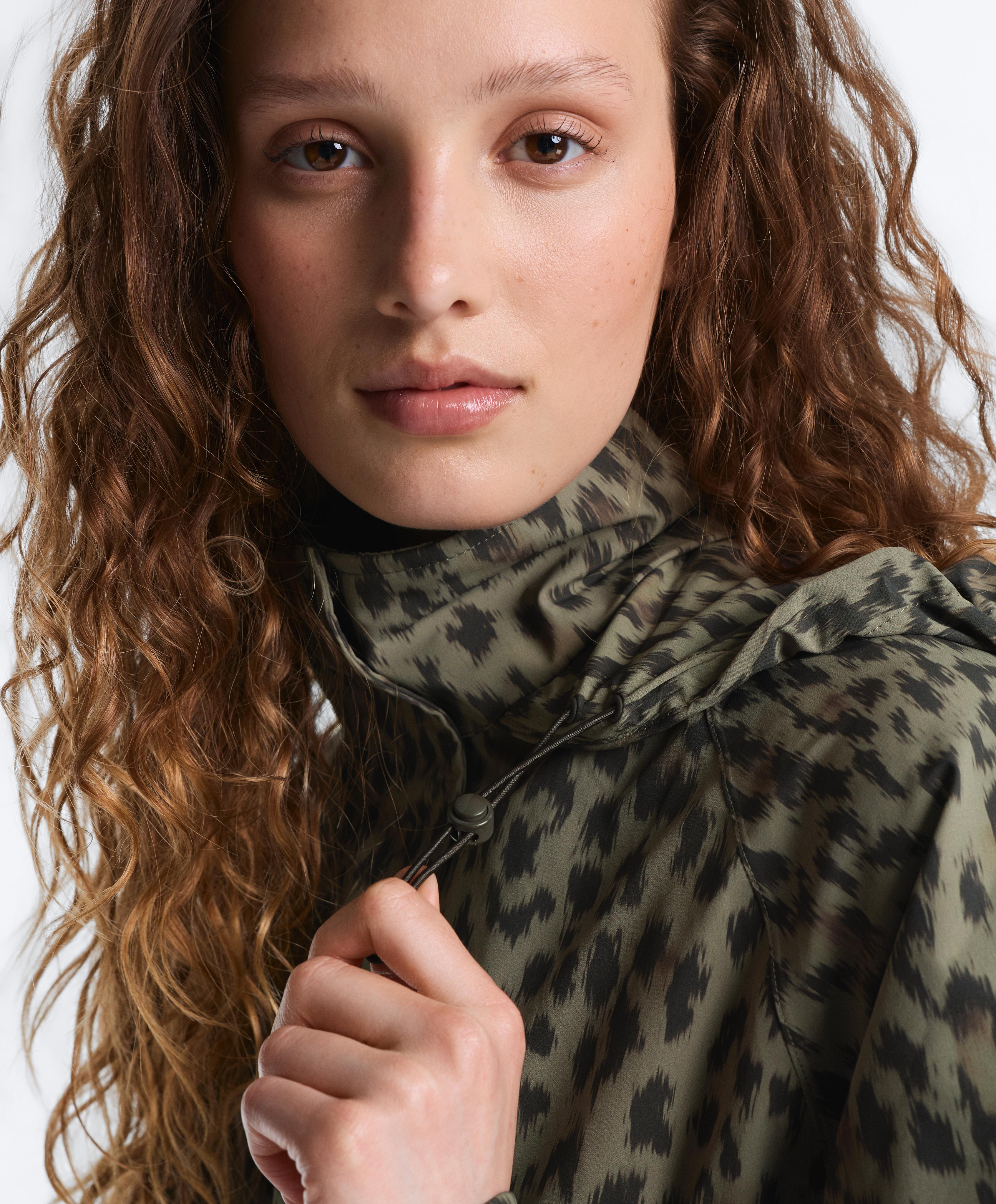 Long extra lightweight 10k waterproof jacket — MID KHAKI