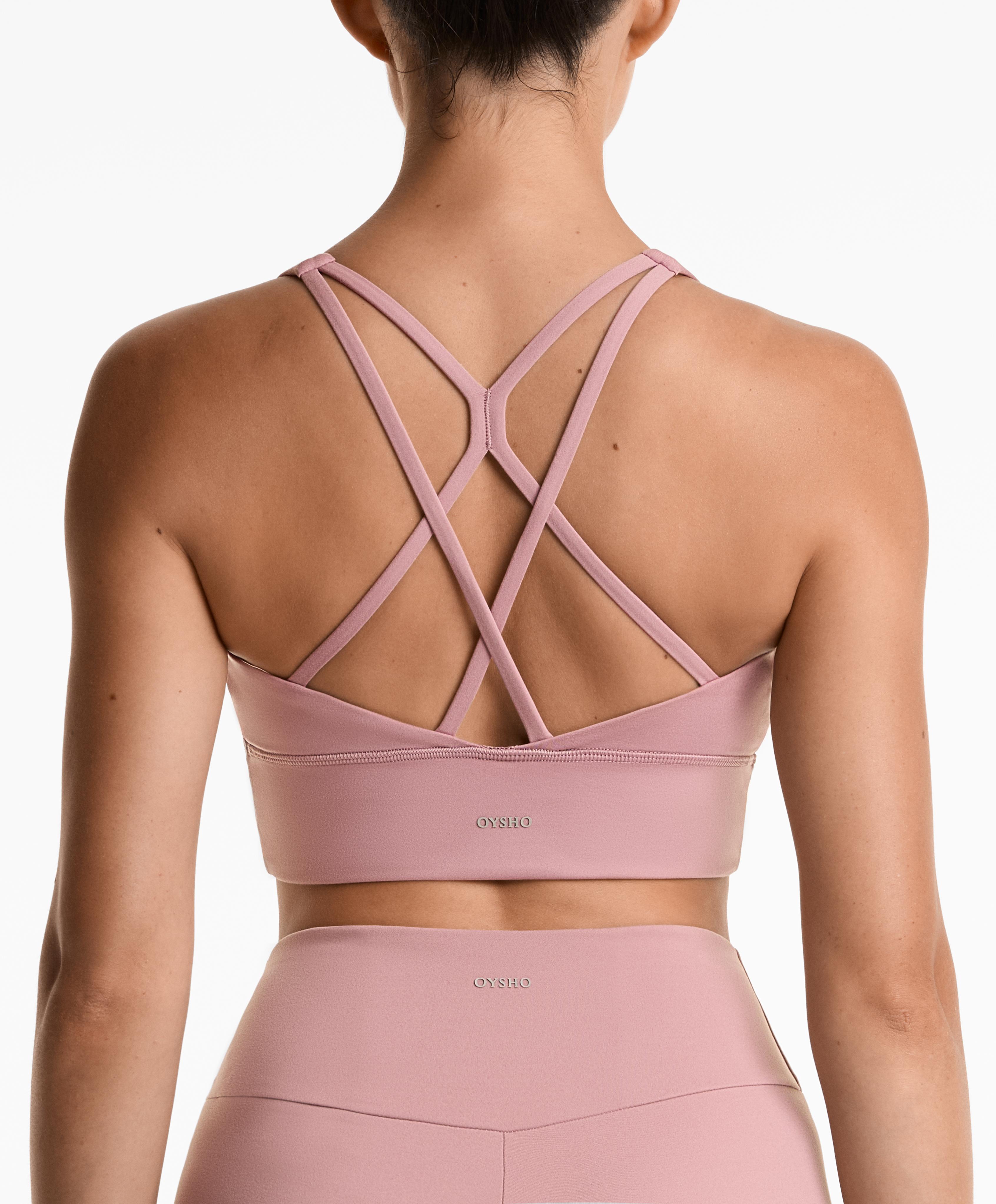 Medium-support comfortlux sports bra with cups