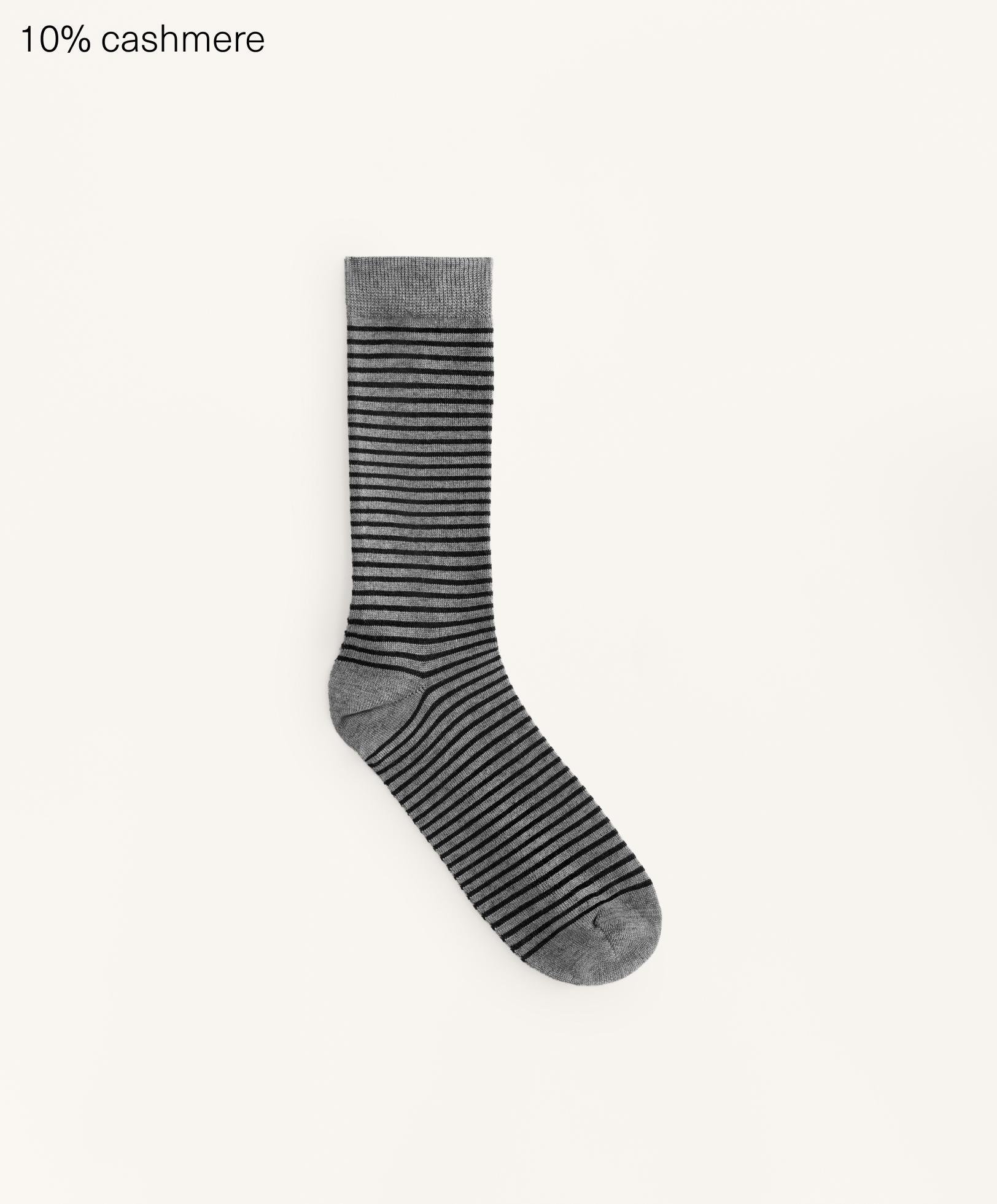 2 pairs of classic 55% modal 10% cashmere socks 2 pairs of classic 55% modal 10% cashmere socks