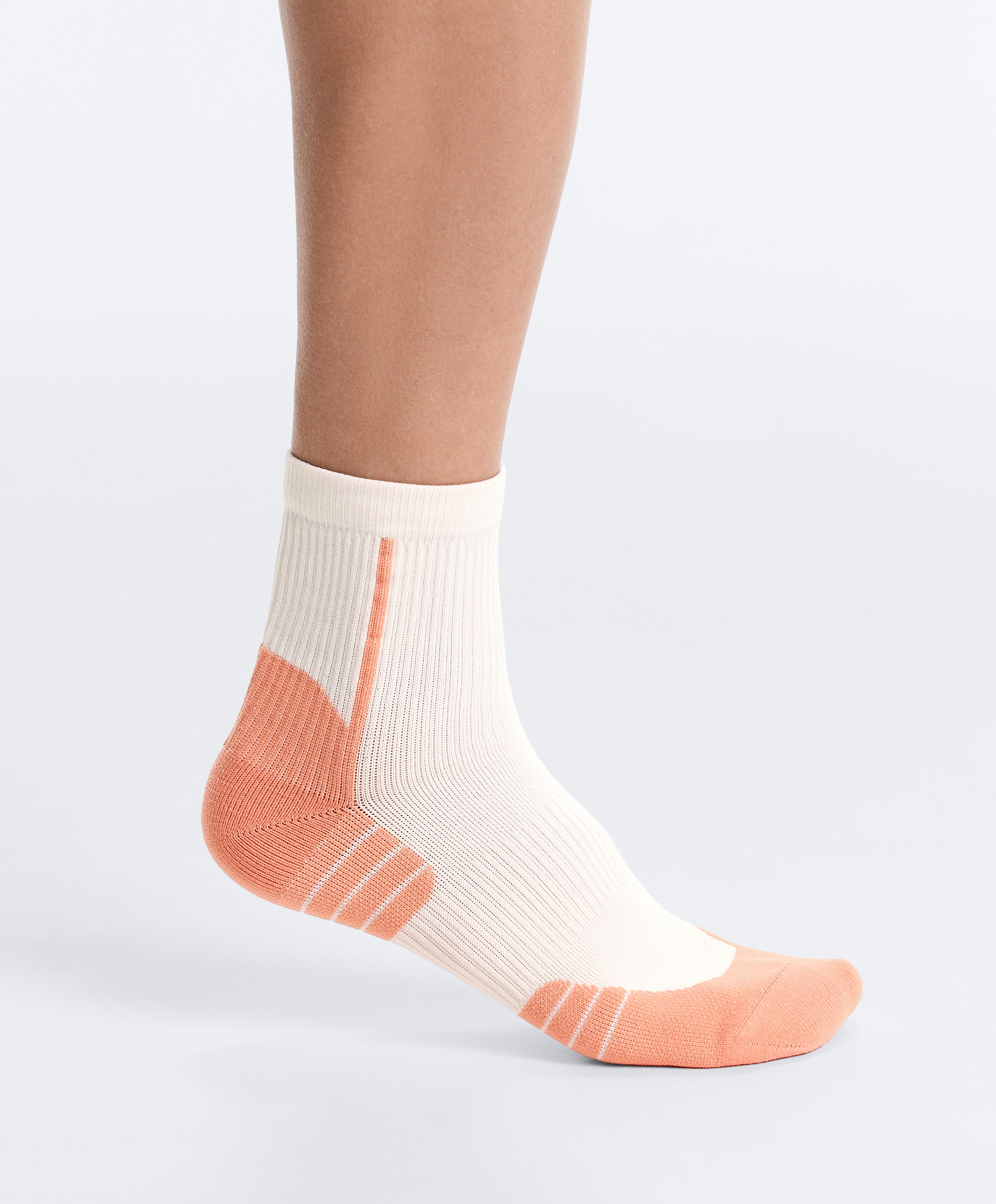 2 pāri potītes garuma zeķu ar poliamīda maisījumu, skriešanai