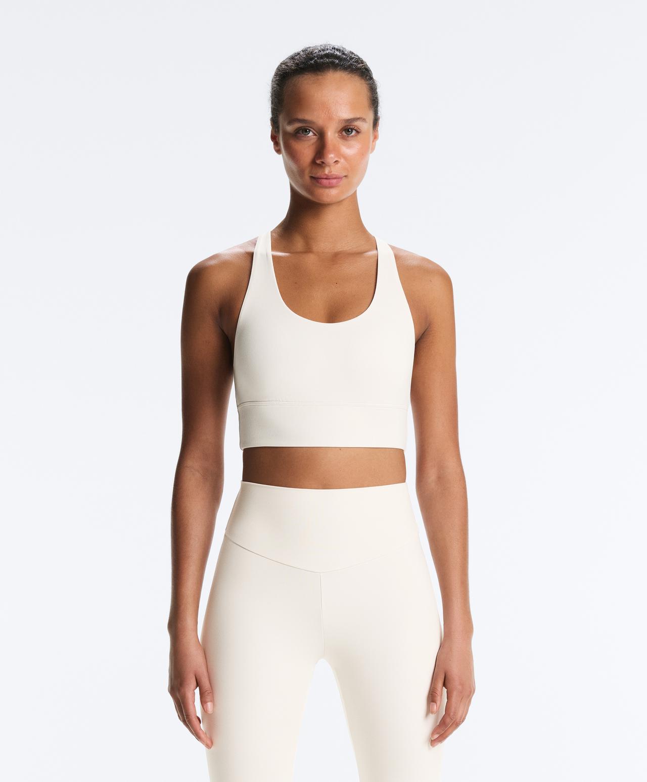 Medium support Comfortlux sports bra with cup — PALE ECRU