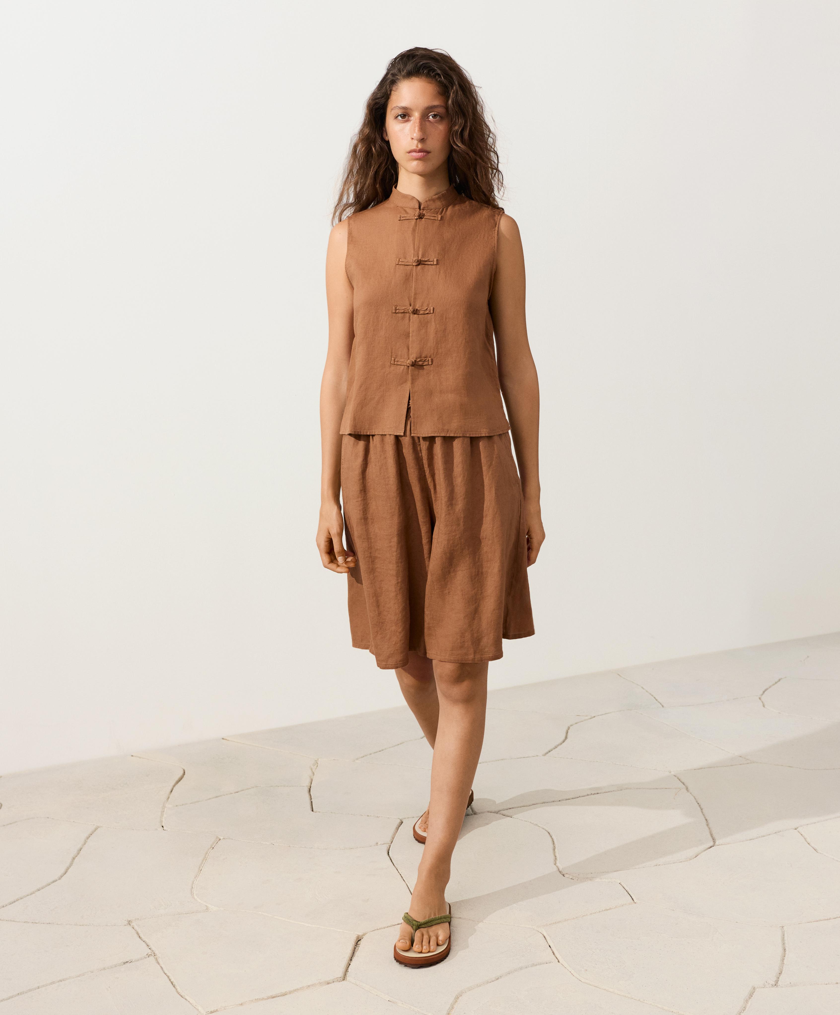 100% linen midi Bermuda shorts — TOFFEE