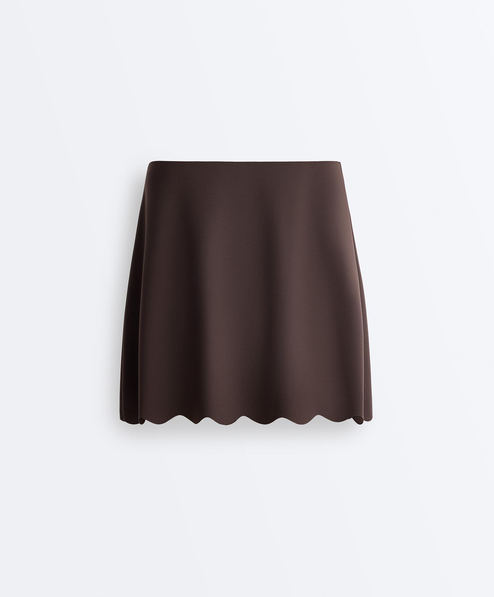 Compressive high-rise wavy short skirt — DARK REDDISH‑BROWN
